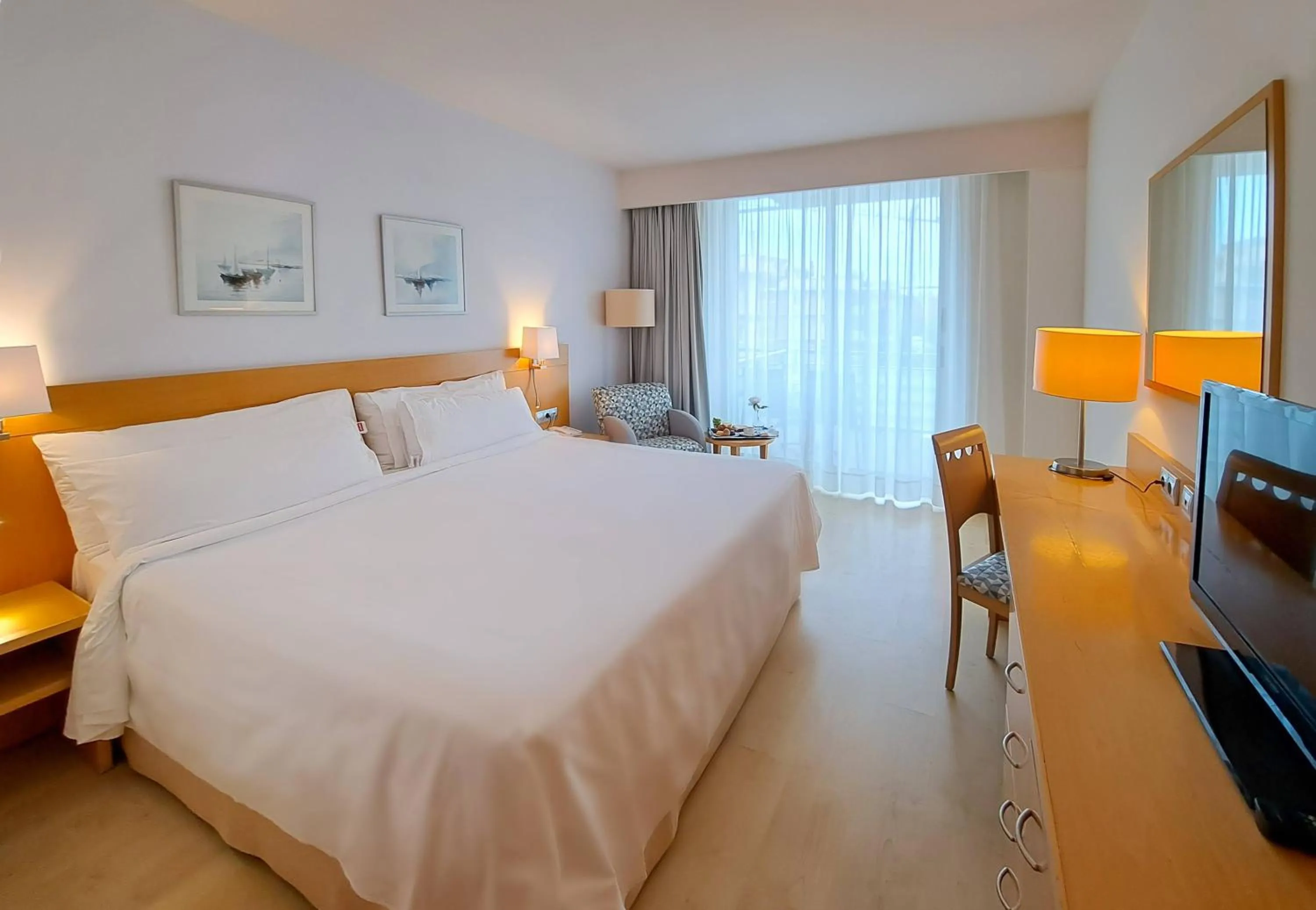 Bed in SOL Port Cambrils