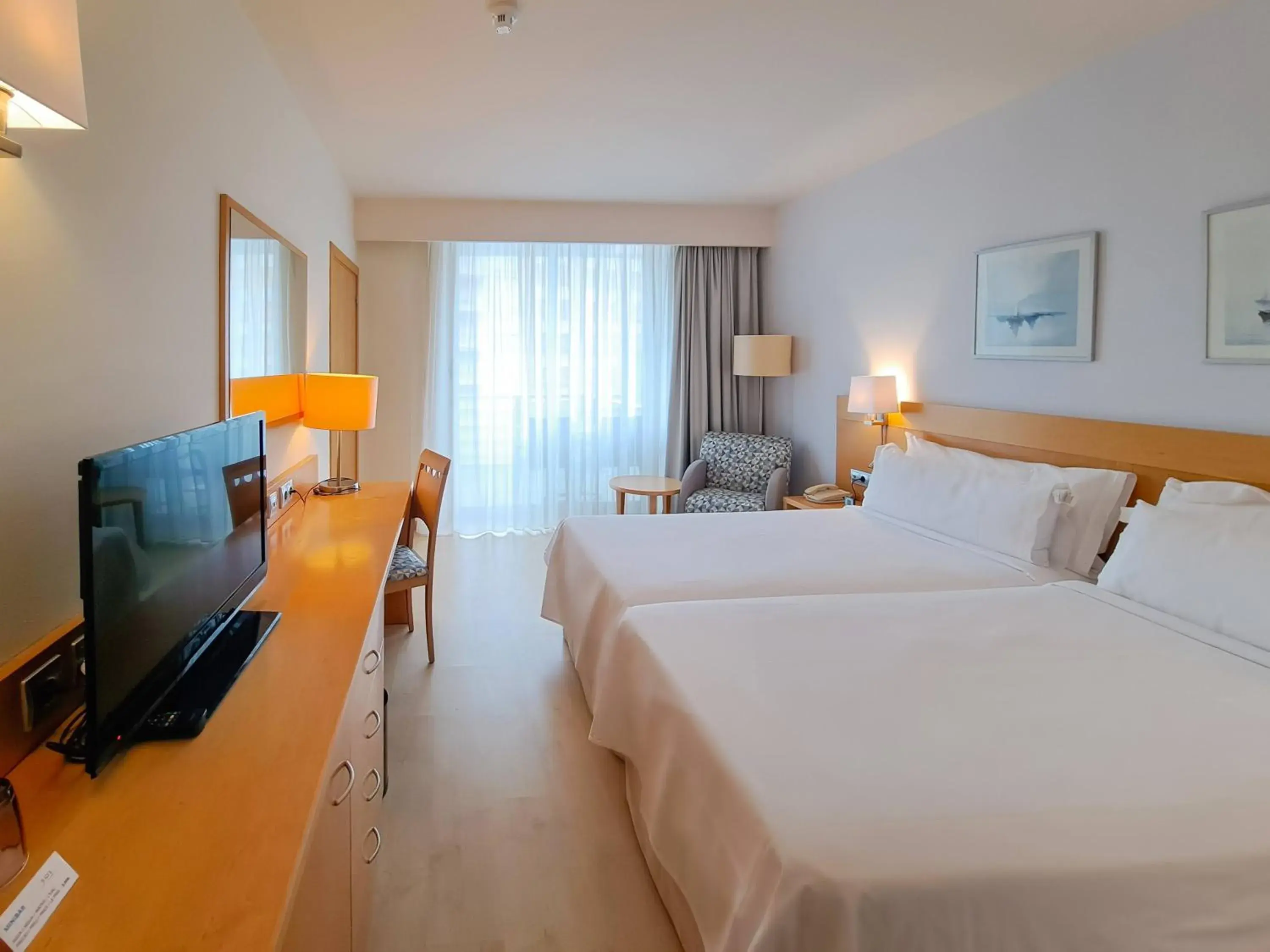 Property building, Bed in SOL Port Cambrils Property building, Bed in SOL Port Cambrils