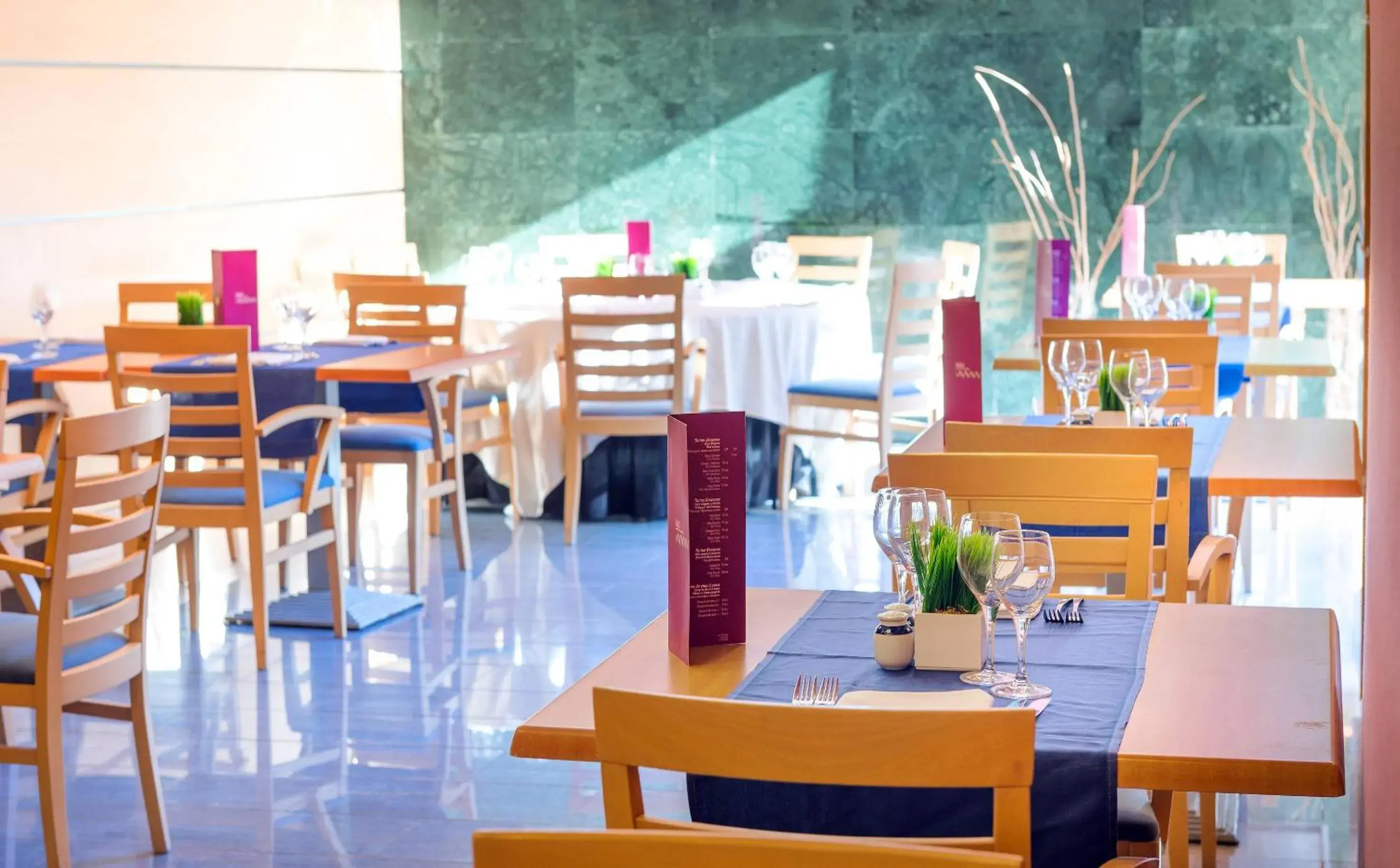 Restaurant/places to eat in SOL Port Cambrils Restaurant/places to eat in SOL Port Cambrils
