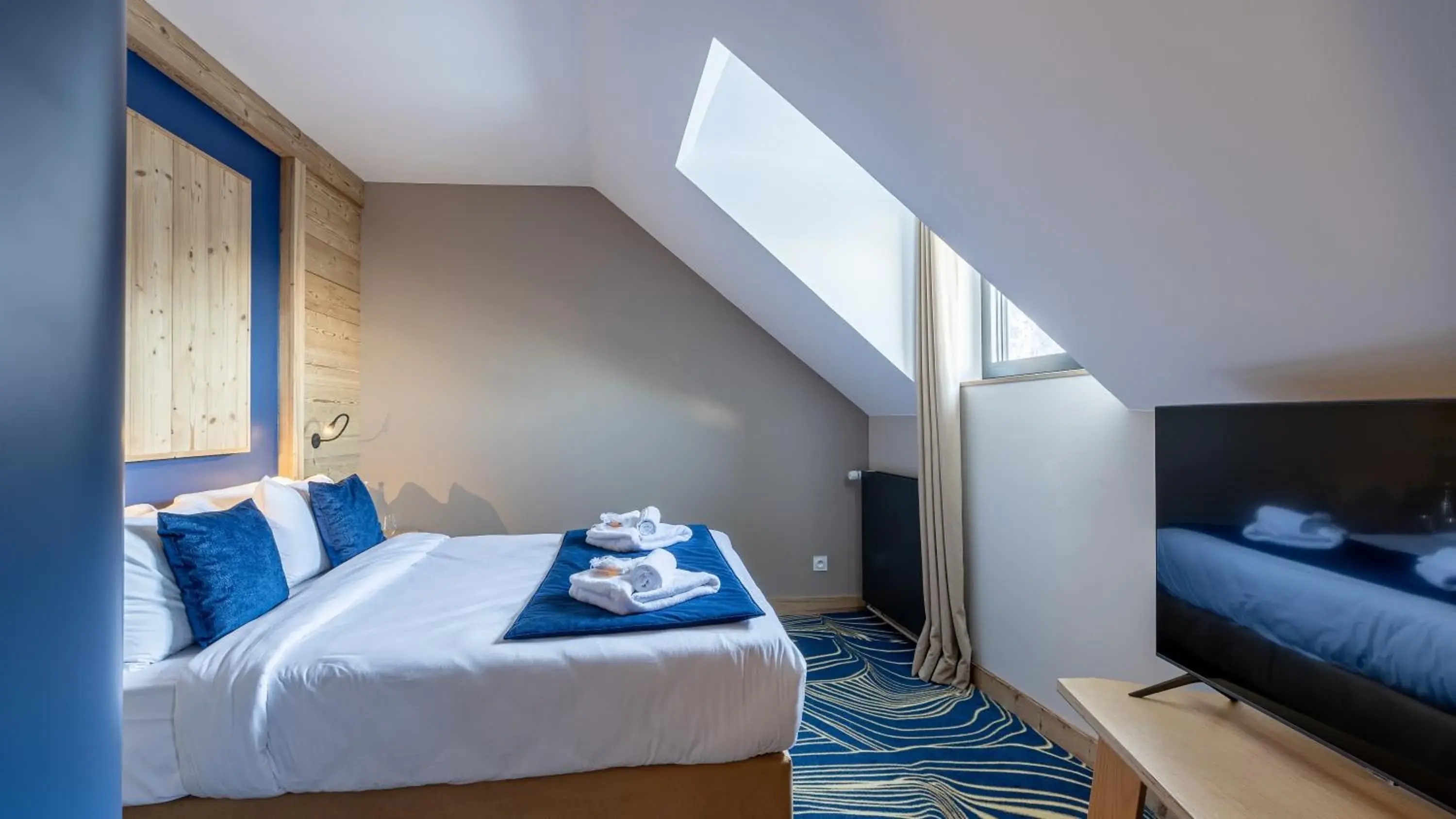 Superior Double Room in Madame Vacances Hotel Les Cimes Superior Double Room in Madame Vacances Hotel Les Cimes