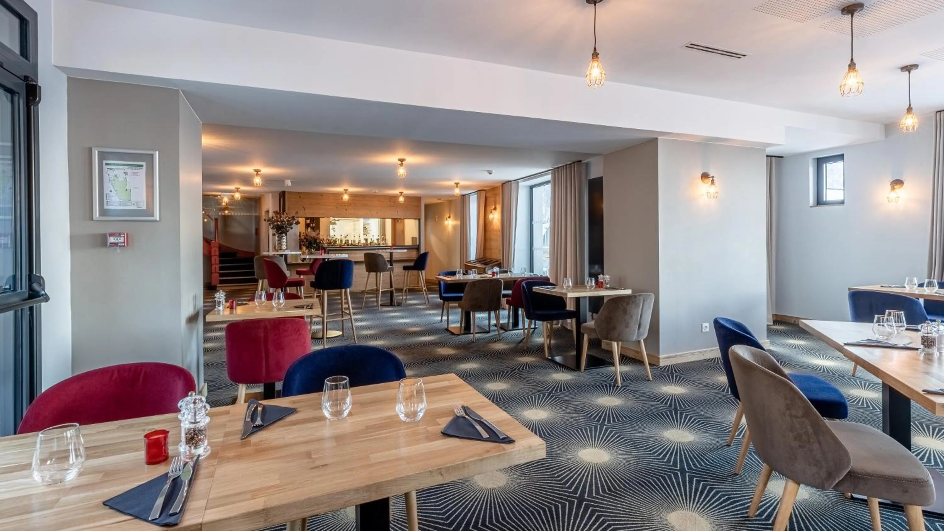 Restaurant/places to eat in Madame Vacances Hotel Les Cimes