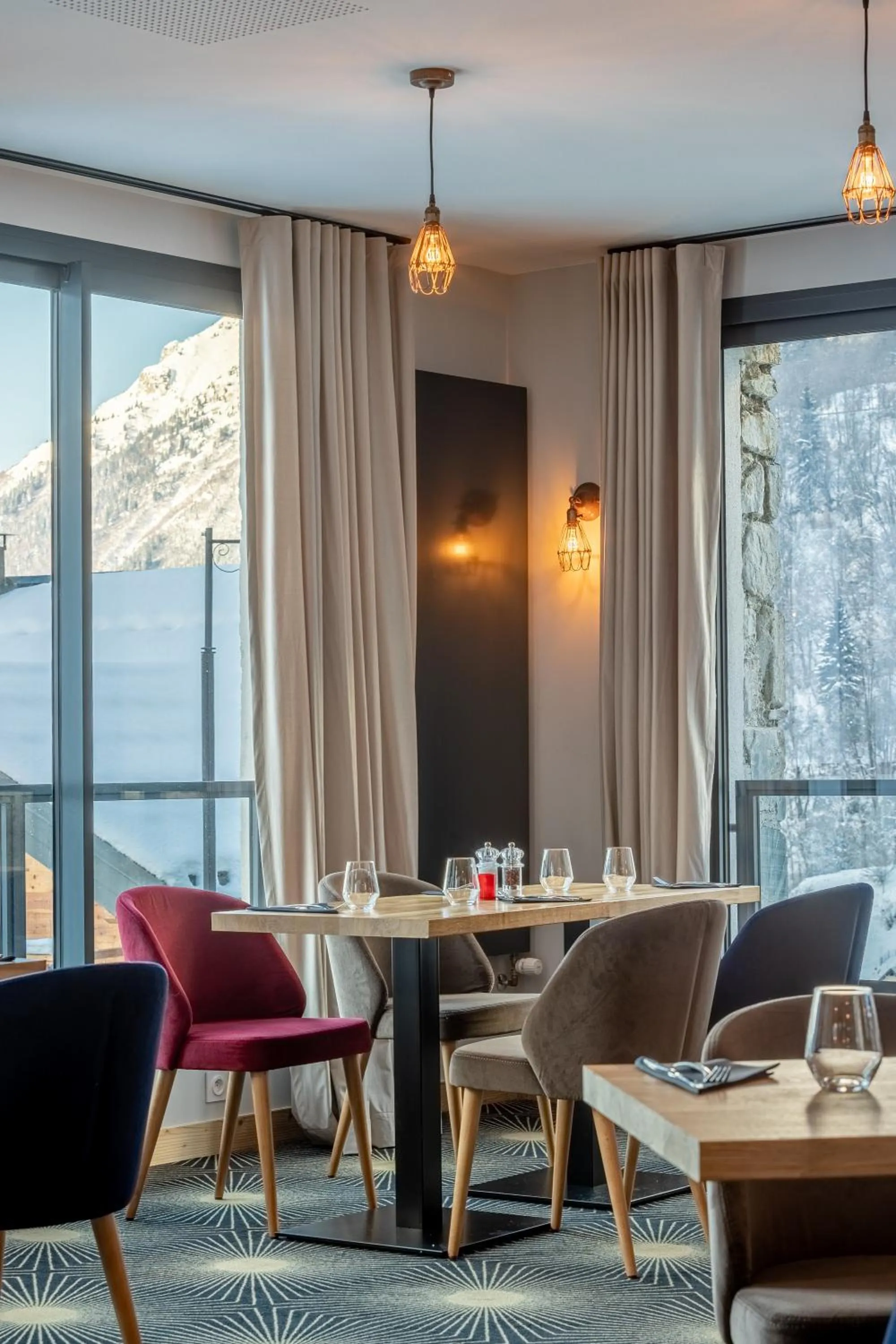 Restaurant/places to eat in Madame Vacances Hotel Les Cimes