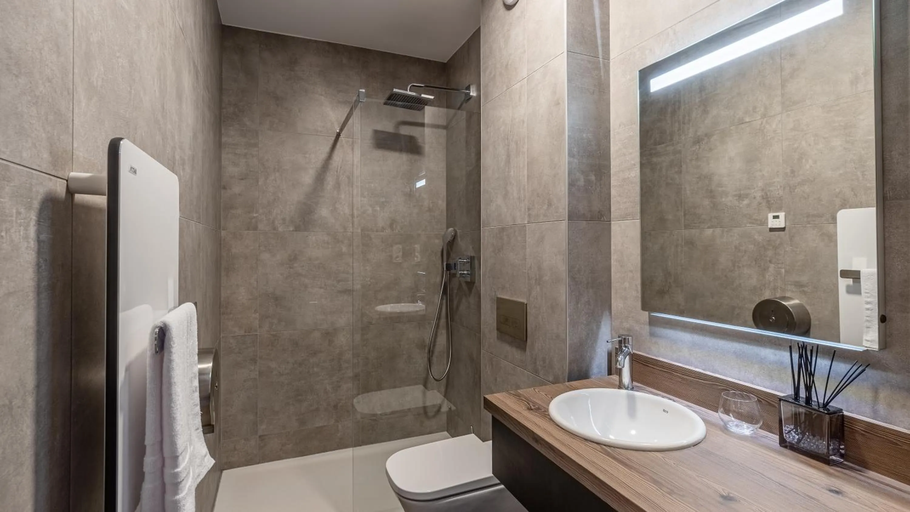 Shower in Madame Vacances Hotel Les Cimes