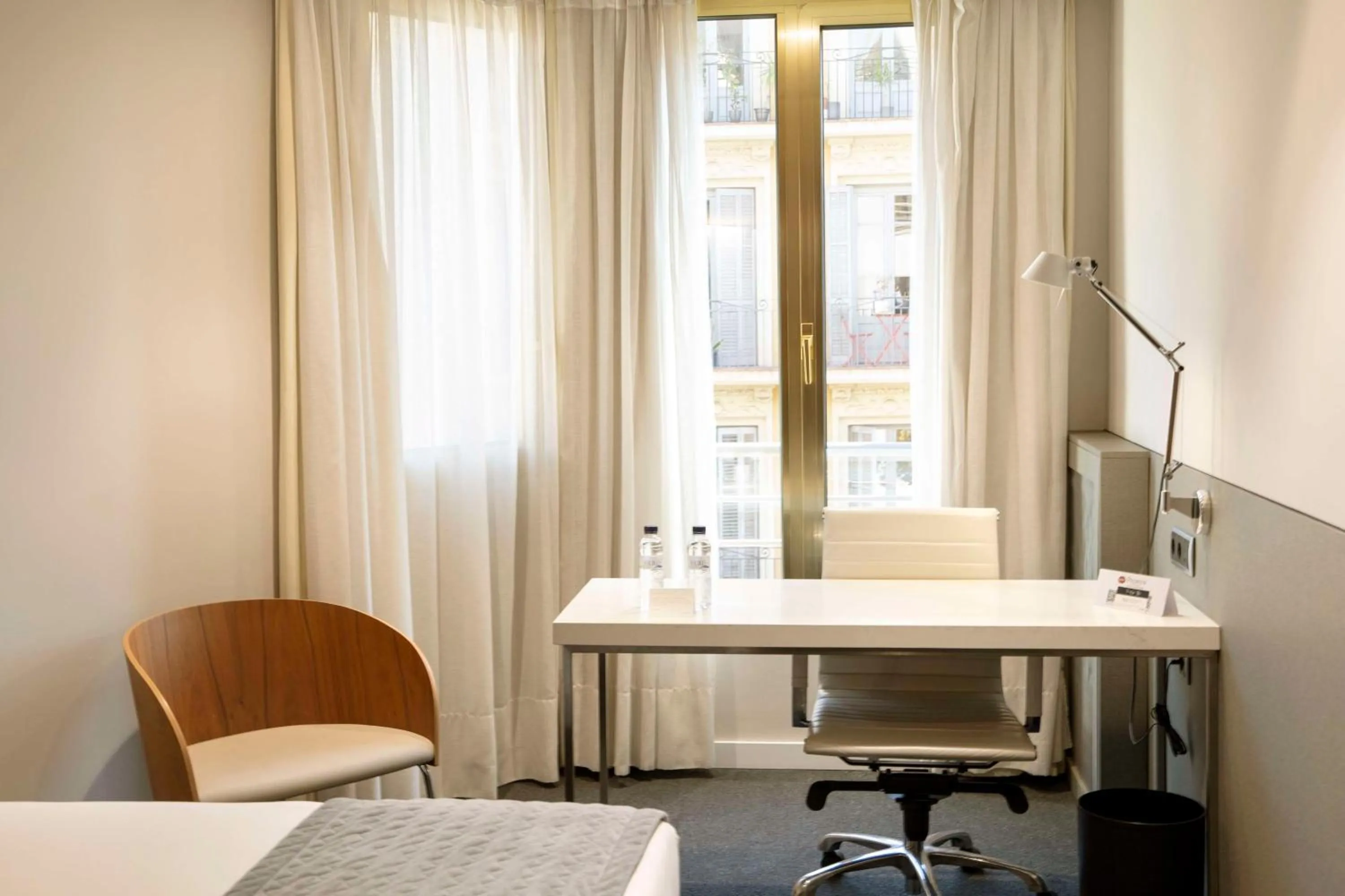 Bedroom in Best Western Premier Hotel Dante