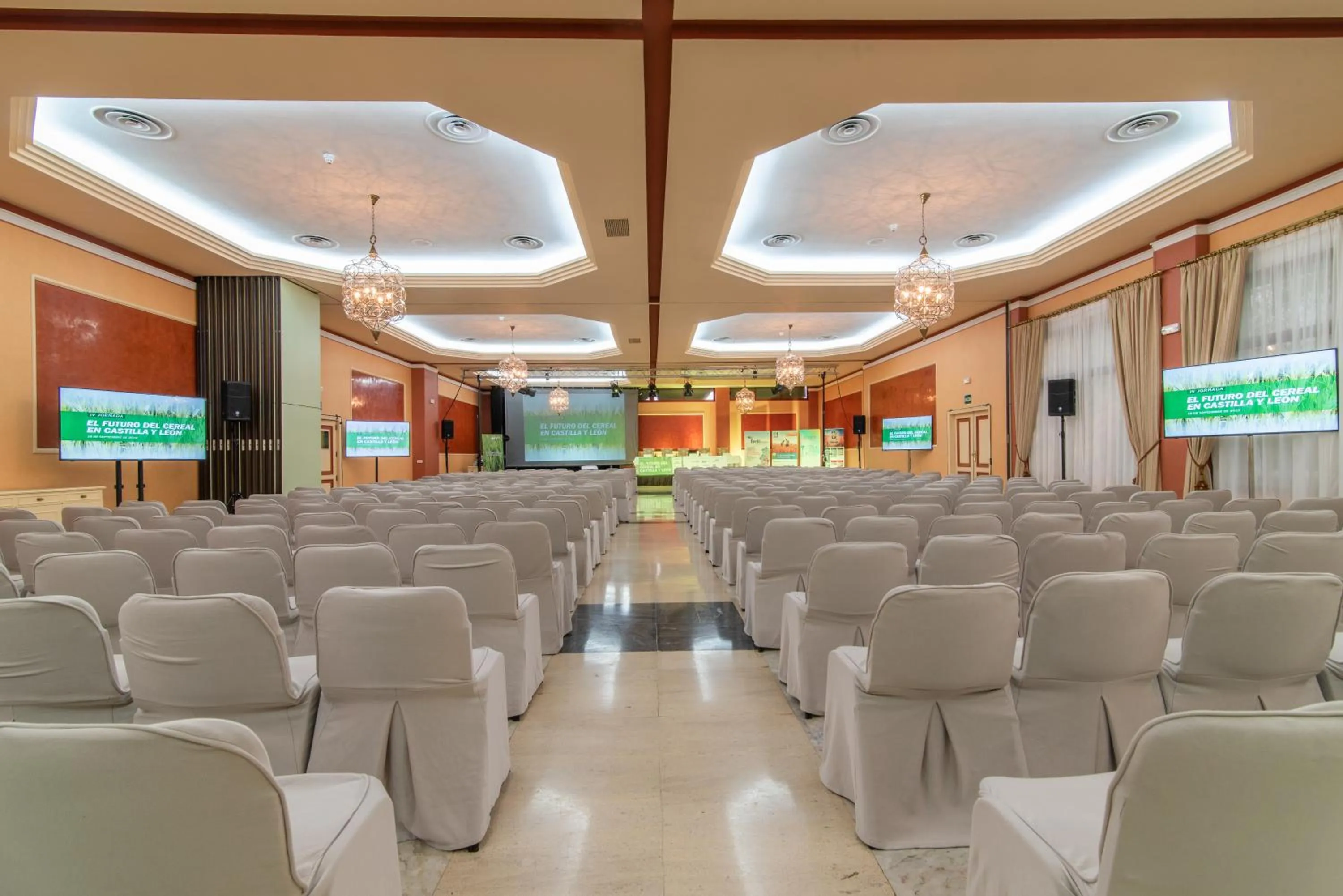 Meeting/conference room in Hospedium Hotel Europa Centro