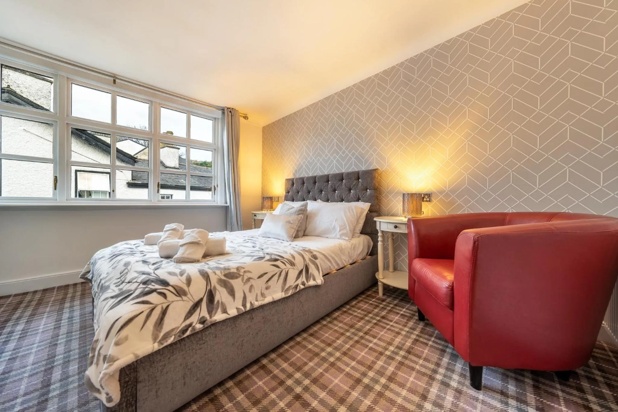 Bathroom, Bed in The Berry Boutique