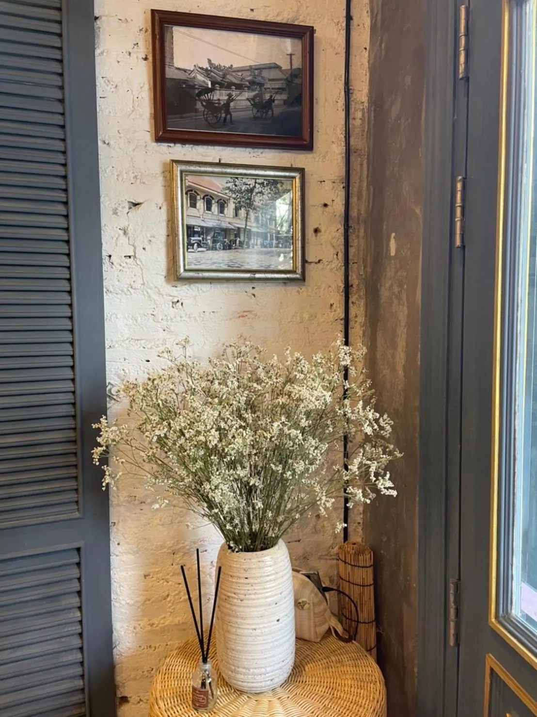 Decorative detail in Central Old Town Cottage