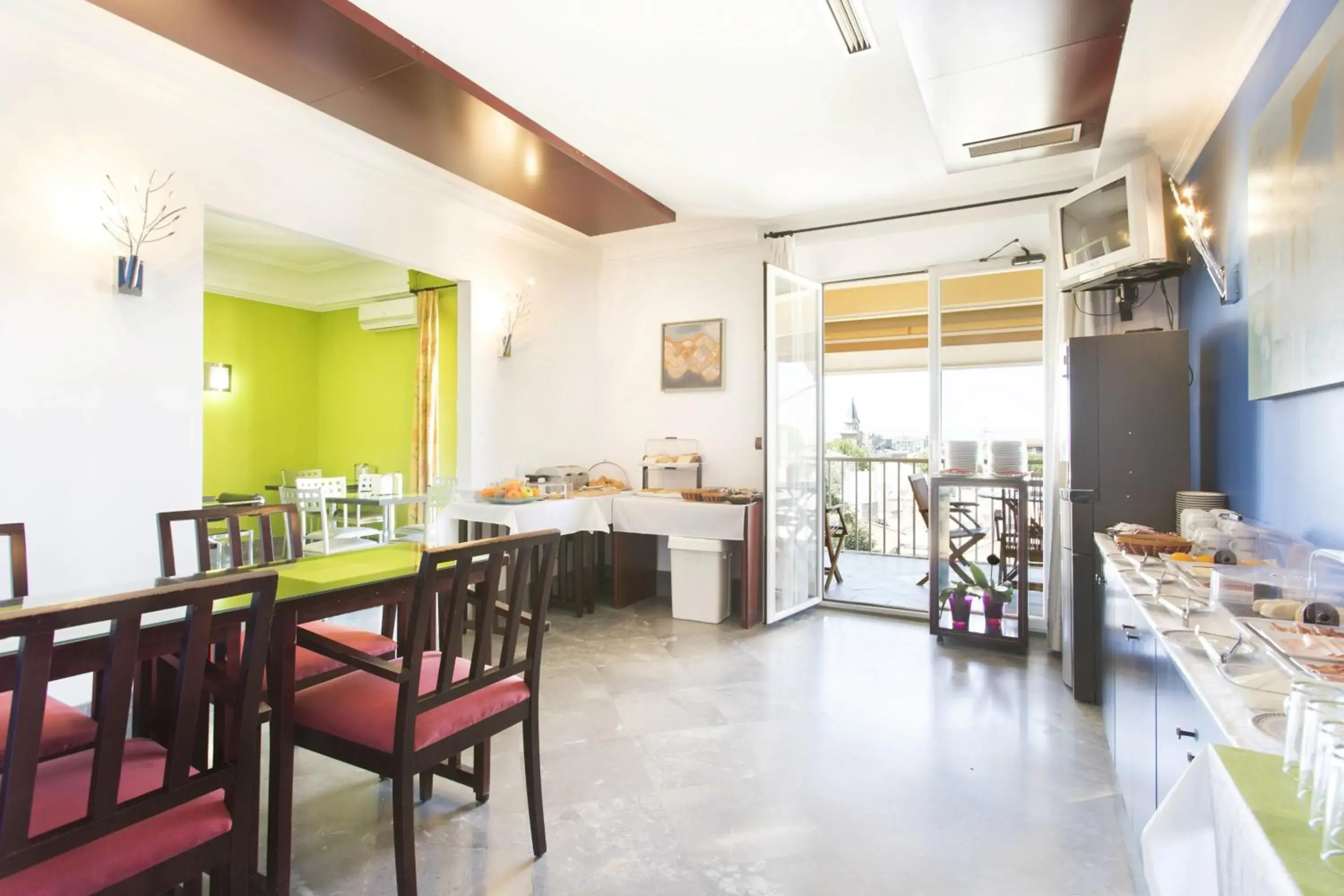 Lounge or bar in Hotel Carlos V Lounge or bar in Hotel Carlos V