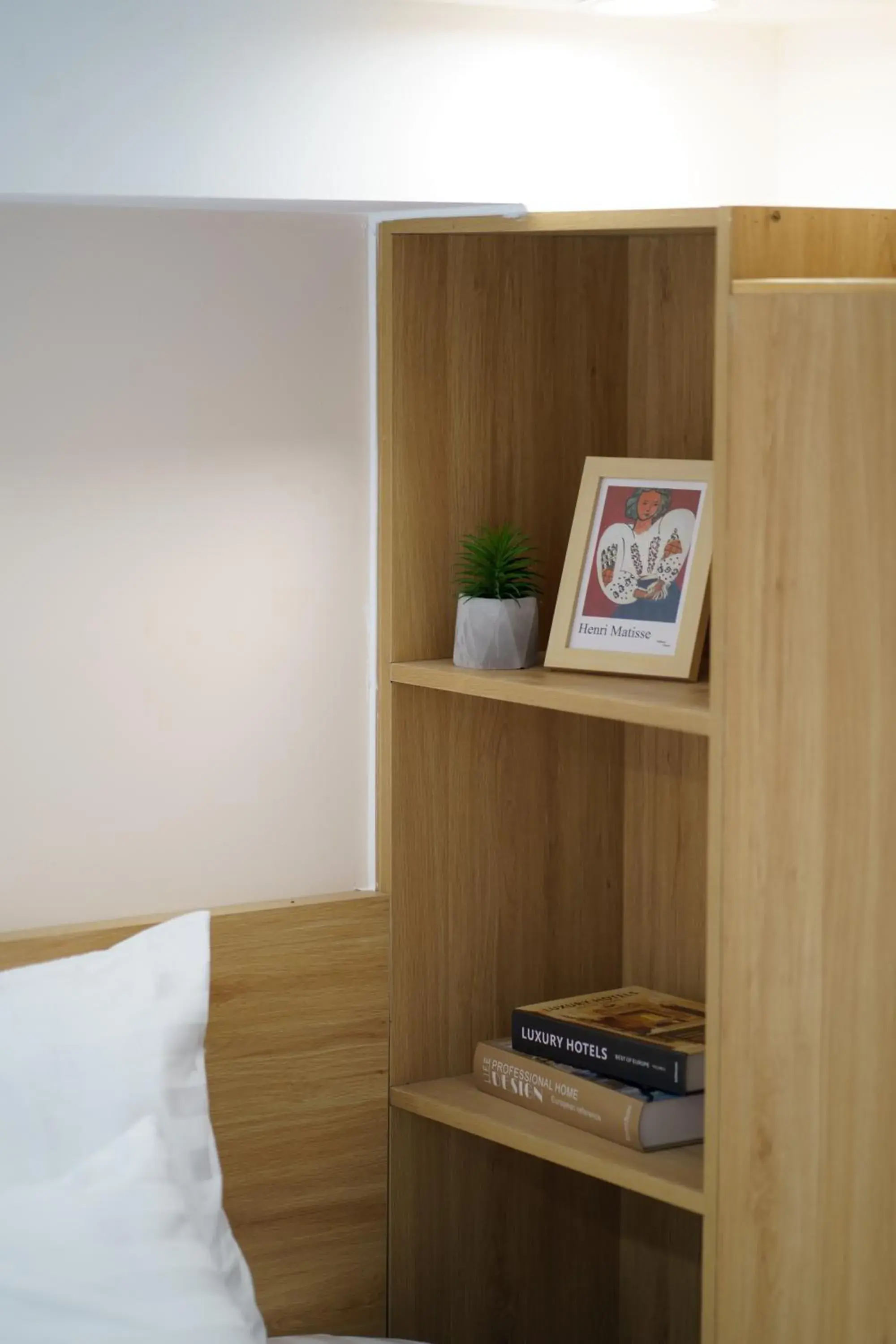 hair dresser in LATA Hotel & Apartments hair dresser in LATA Hotel & Apartments