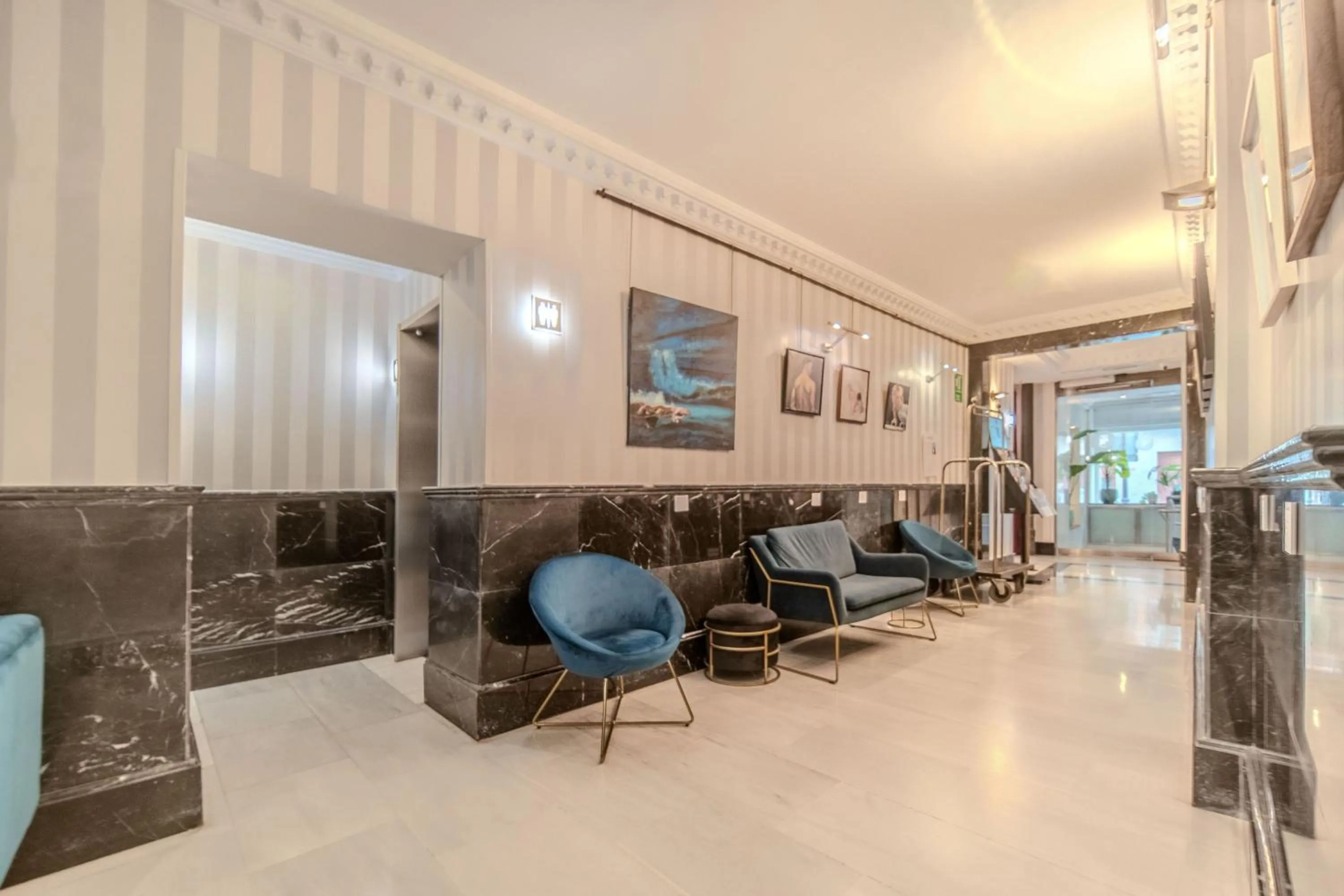 Lobby or reception in ITC Infantas by Soho Boutique