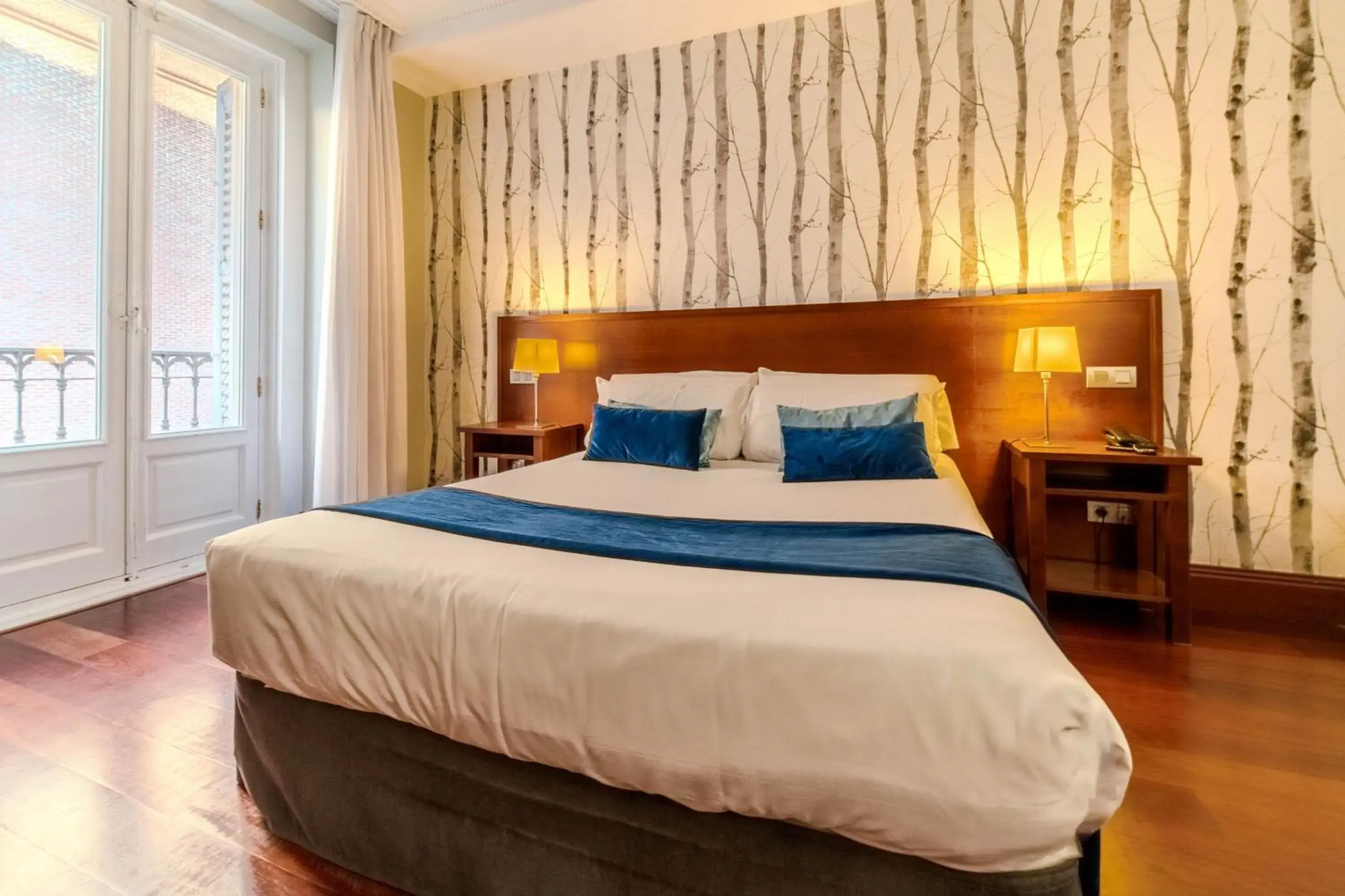 Photo of the whole room, Bed in ITC Infantas by Soho Boutique Photo of the whole room, Bed in ITC Infantas by Soho Boutique