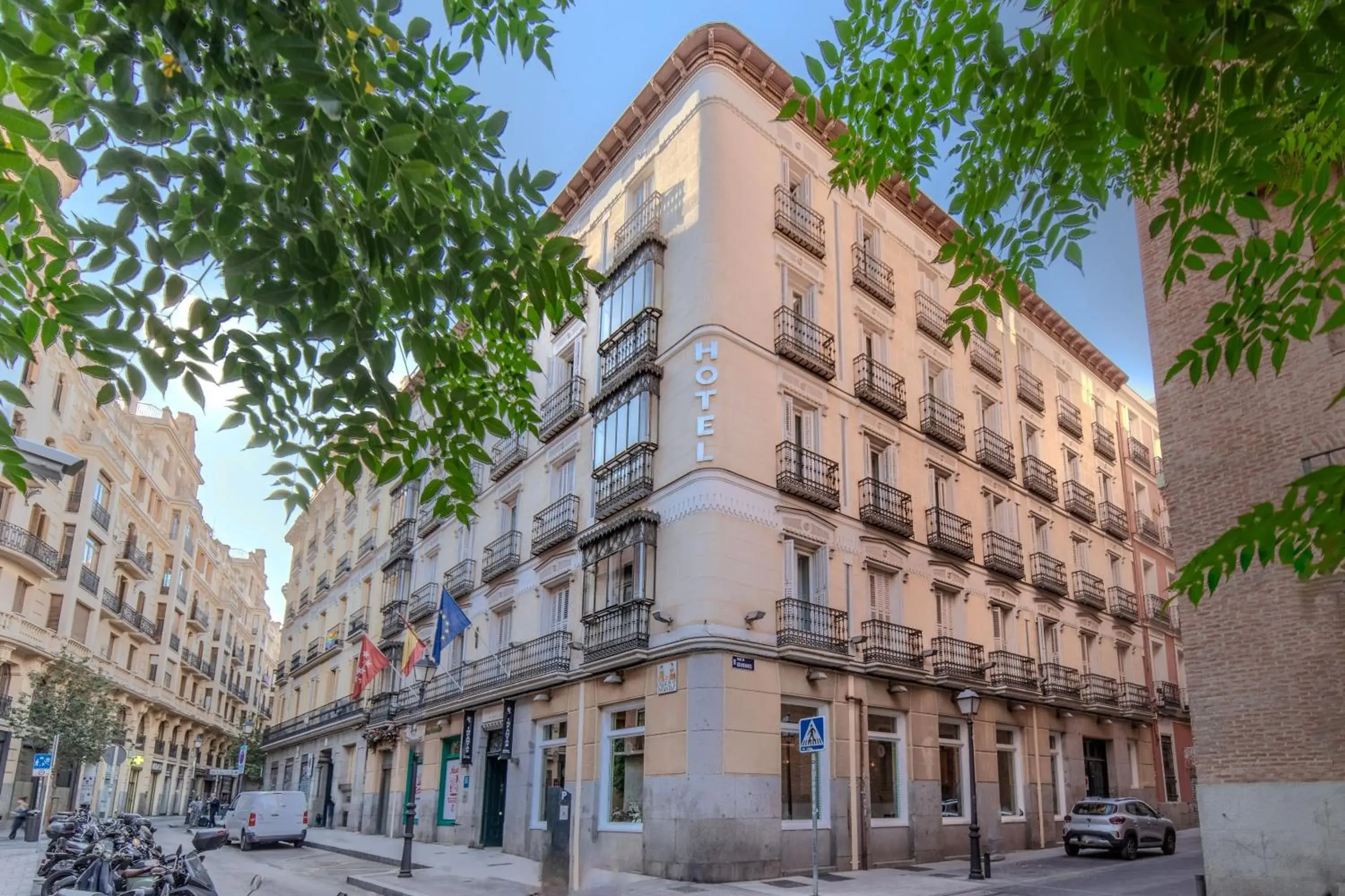 Facade/entrance in ITC Infantas by Soho Boutique Facade/entrance in ITC Infantas by Soho Boutique