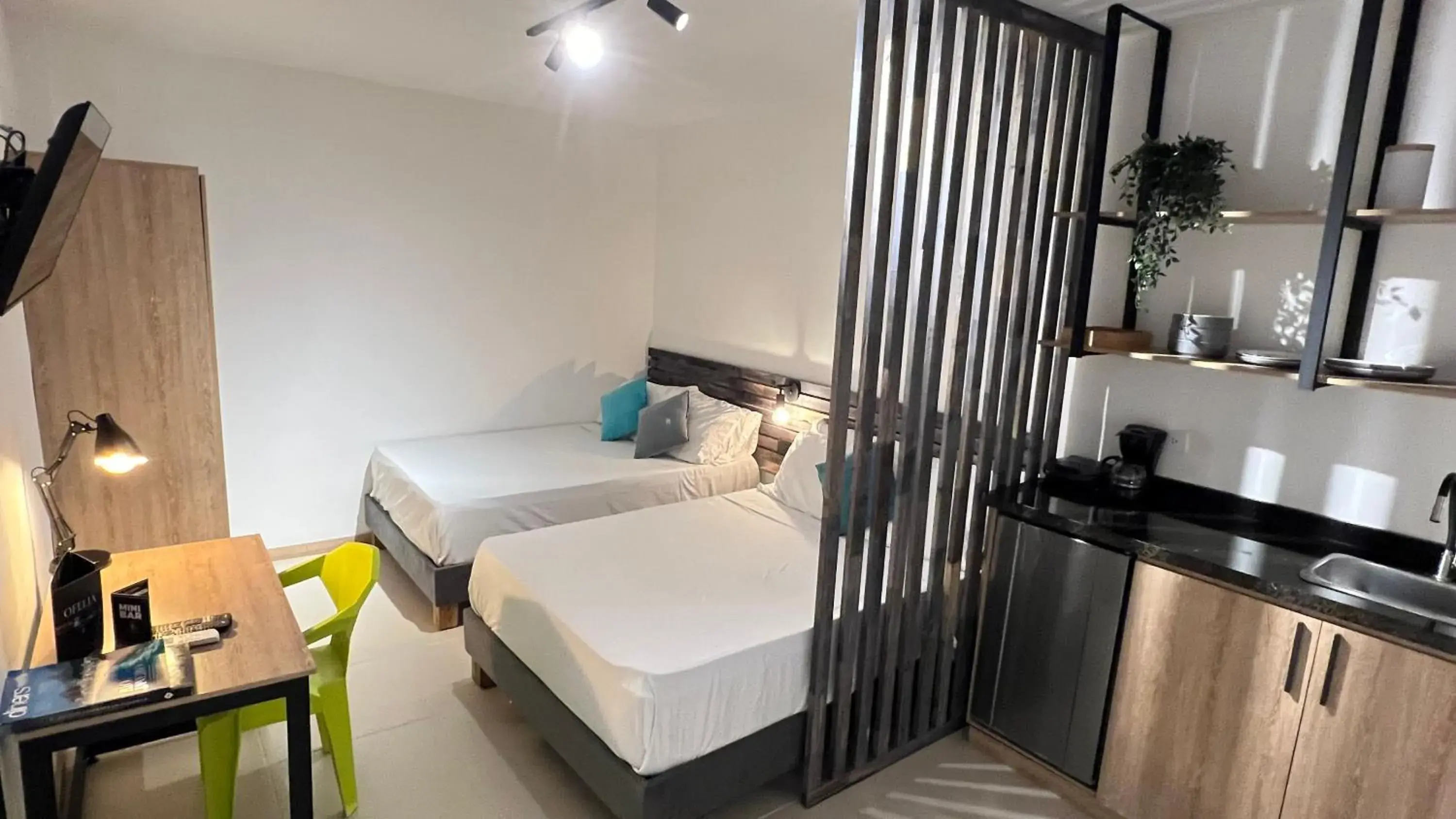 Executive Suite in HOTEL 9.5 SAN FERNANDO Executive Suite in HOTEL 9.5 SAN FERNANDO