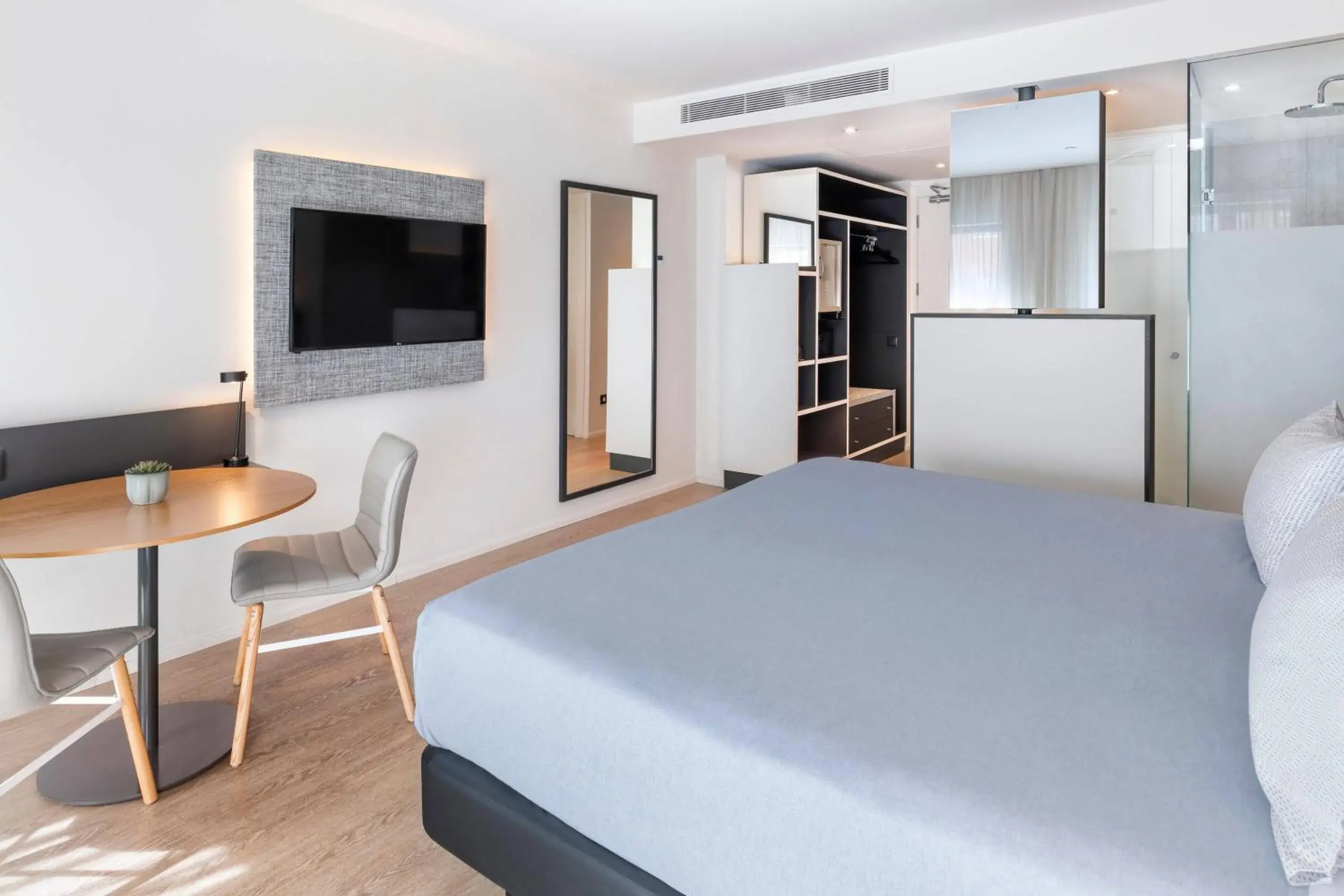 Bed in INNSiDE Zaragoza Bed in INNSiDE Zaragoza