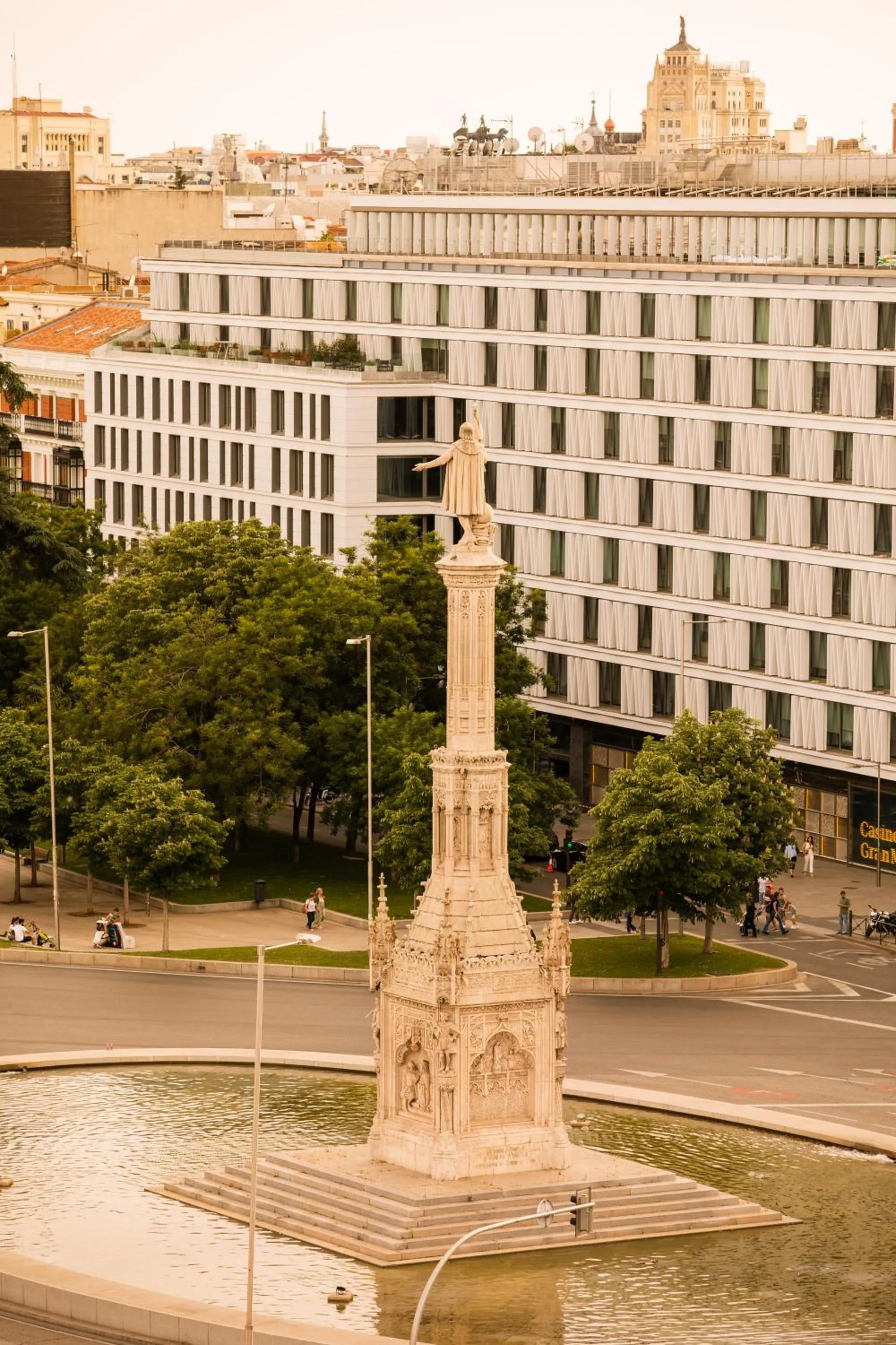 Day in Hotel Fenix Gran Meliá - The Leading Hotels of the World