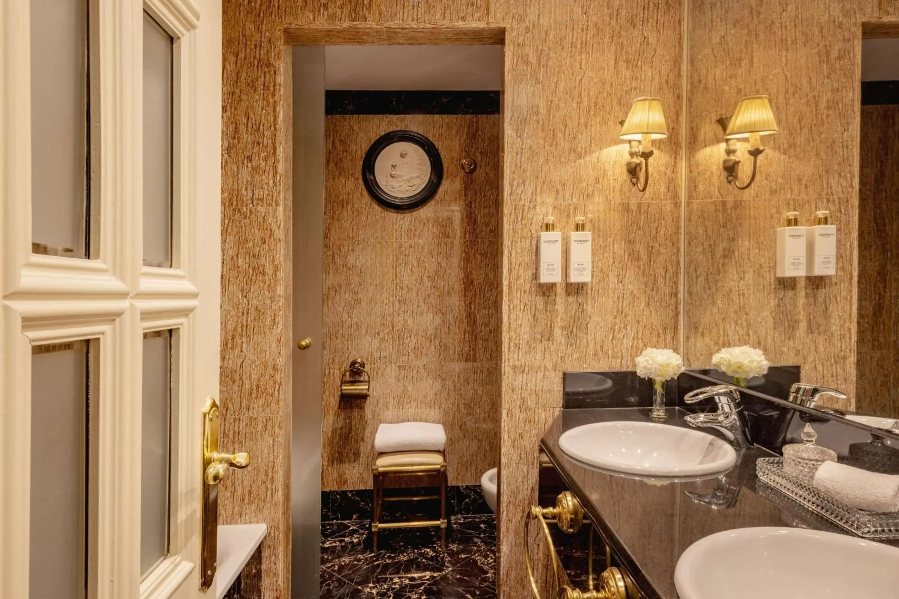 Bedroom in Hotel Fenix Gran Meliá - The Leading Hotels of the World Bedroom in Hotel Fenix Gran Meliá - The Leading Hotels of the World