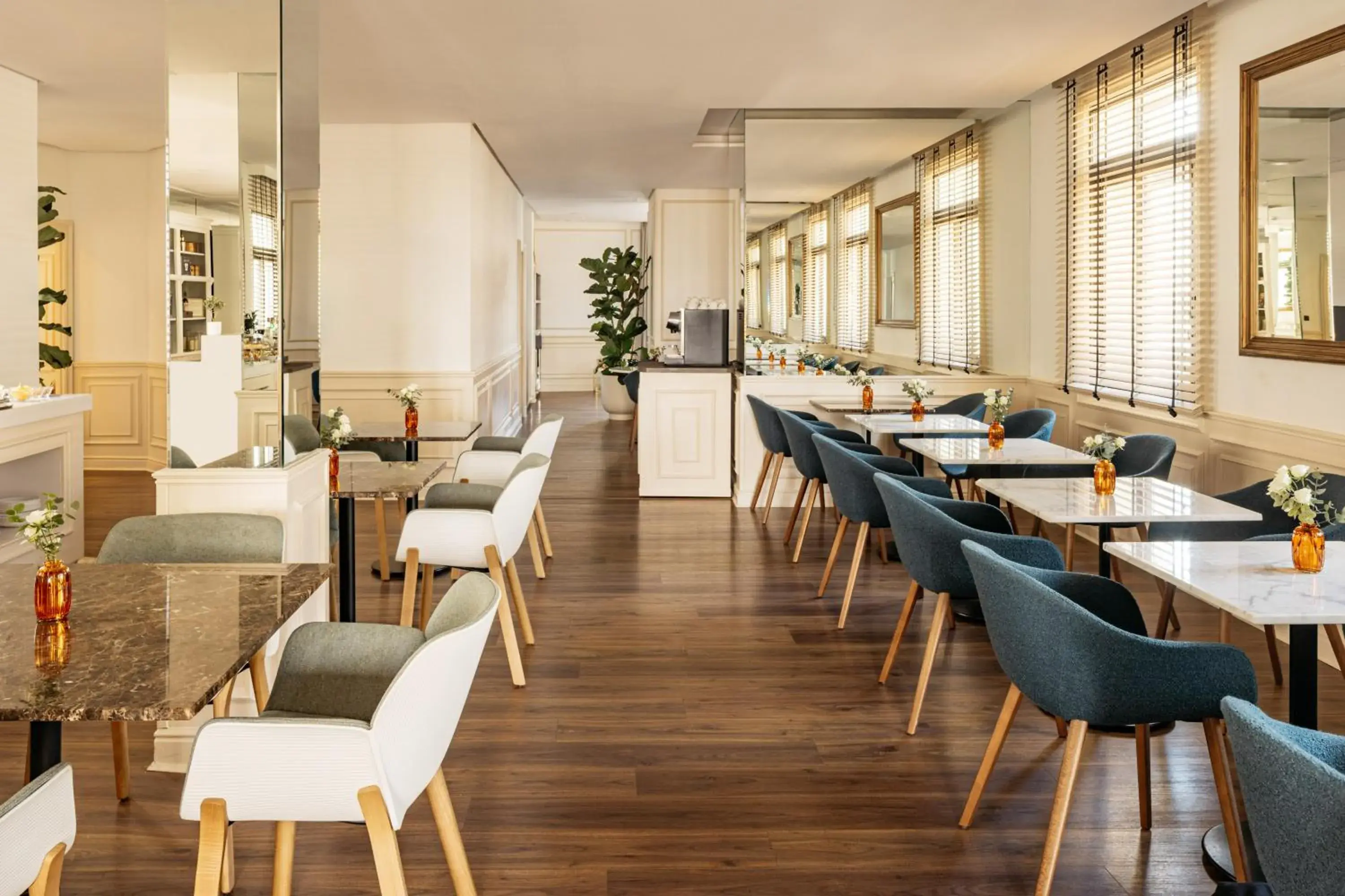 Restaurant/places to eat in Hotel Fenix Gran Meliá - The Leading Hotels of the World Restaurant/places to eat in Hotel Fenix Gran Meliá - The Leading Hotels of the World