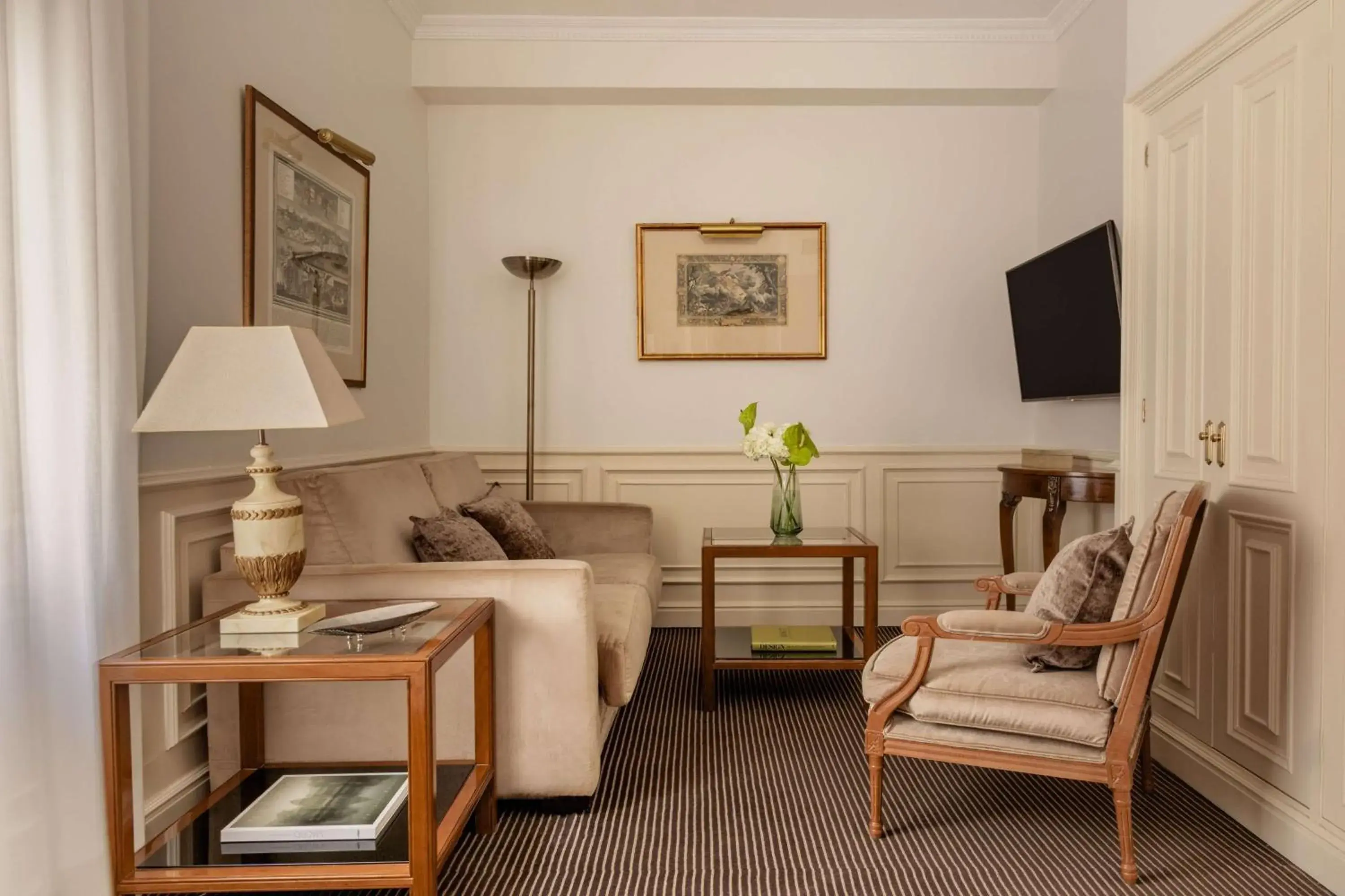 Bedroom in Hotel Fenix Gran Meliá - The Leading Hotels of the World Bedroom in Hotel Fenix Gran Meliá - The Leading Hotels of the World