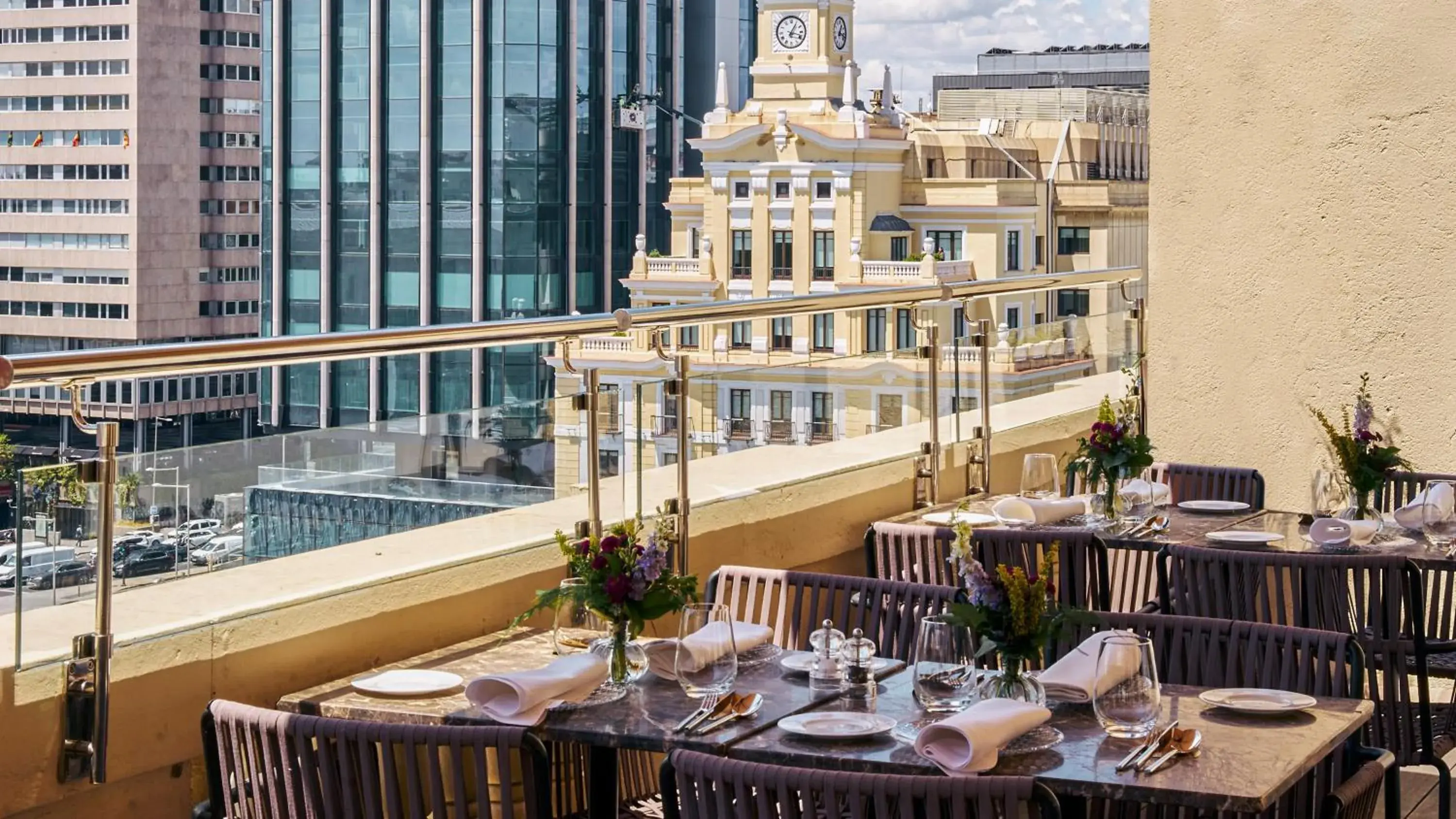 Restaurant/places to eat in Hotel Fenix Gran Meliá - The Leading Hotels of the World Restaurant/places to eat in Hotel Fenix Gran Meliá - The Leading Hotels of the World