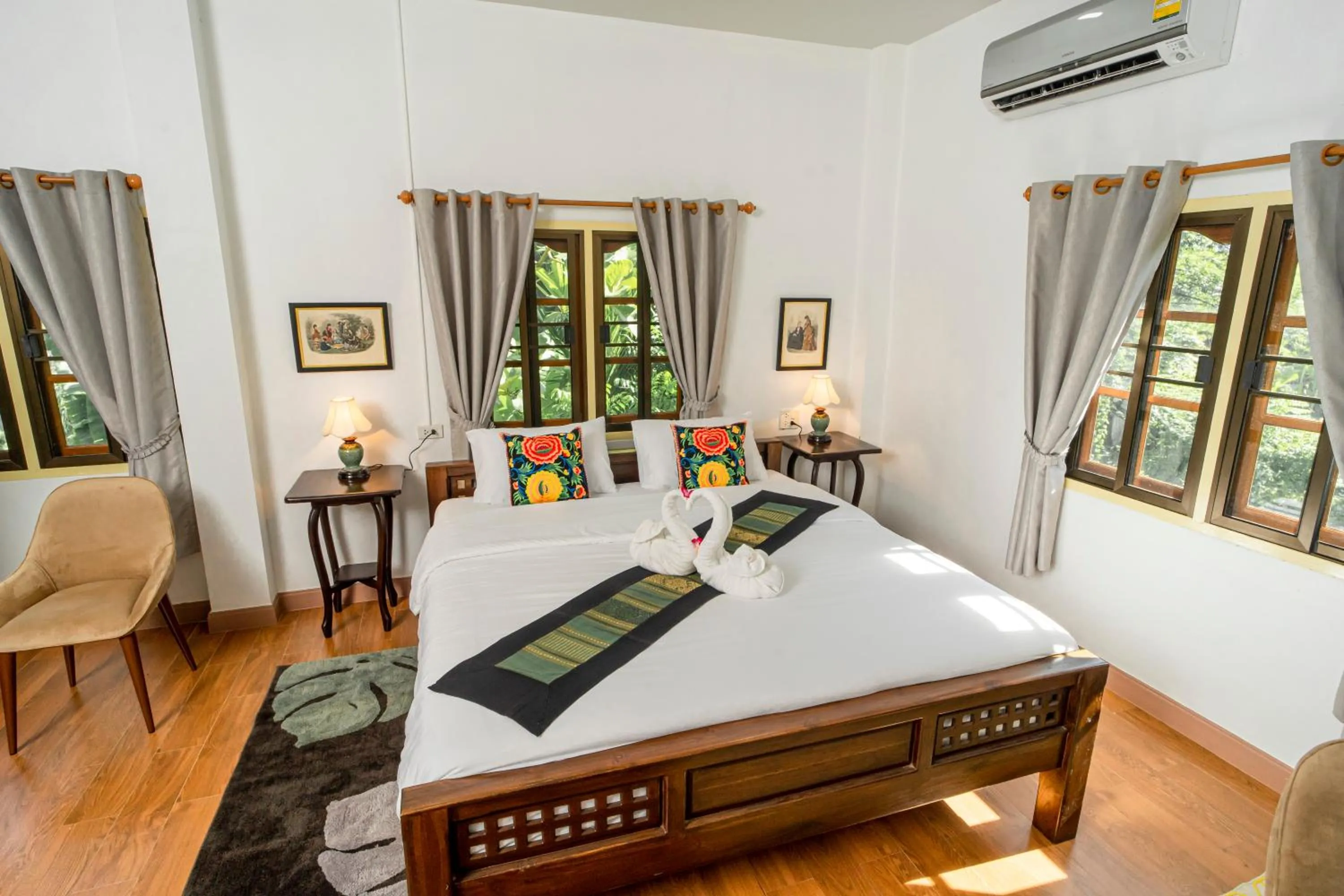 Bed in Baan innto resort