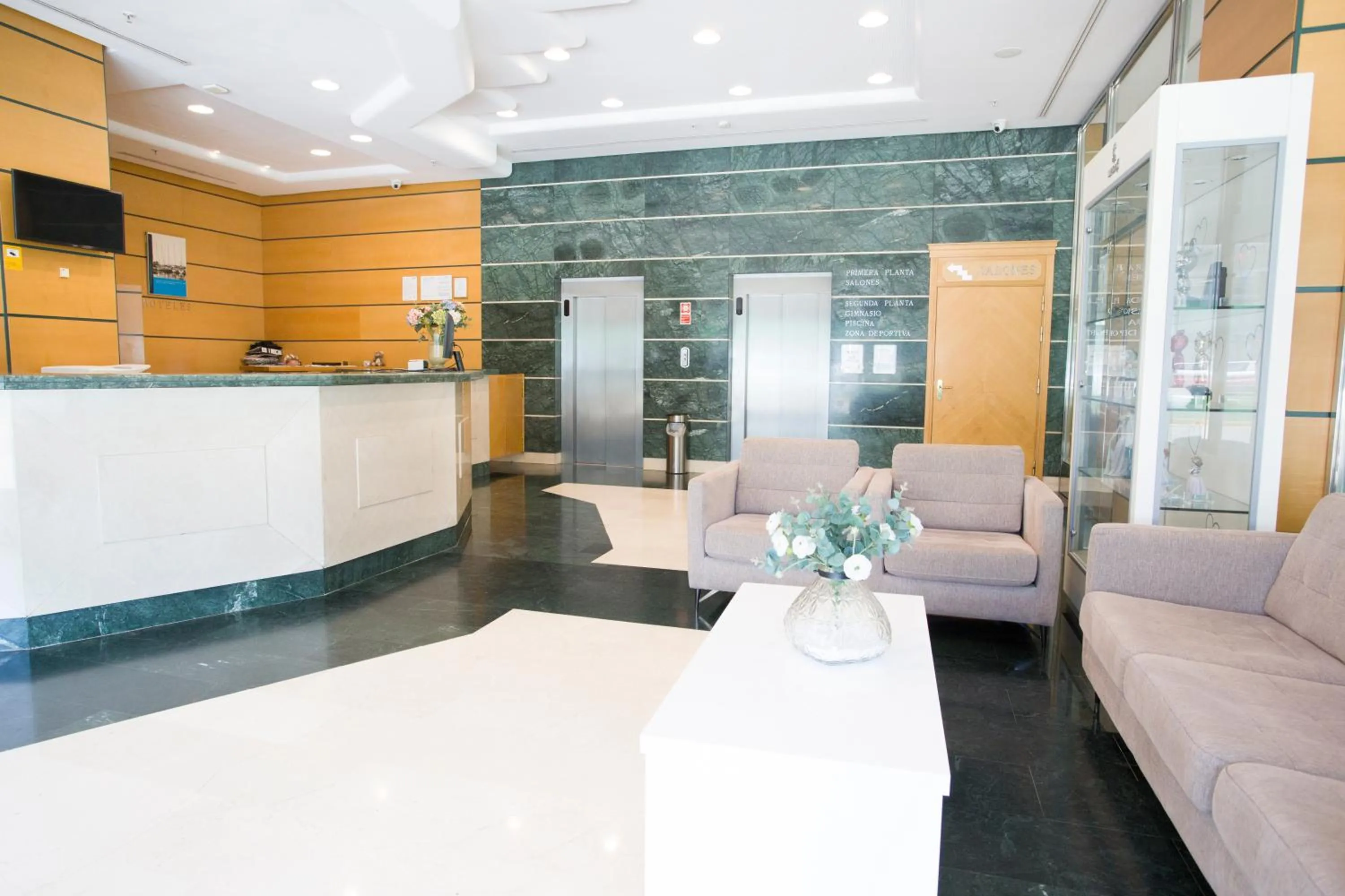 Lobby or reception in Hotel Albufera