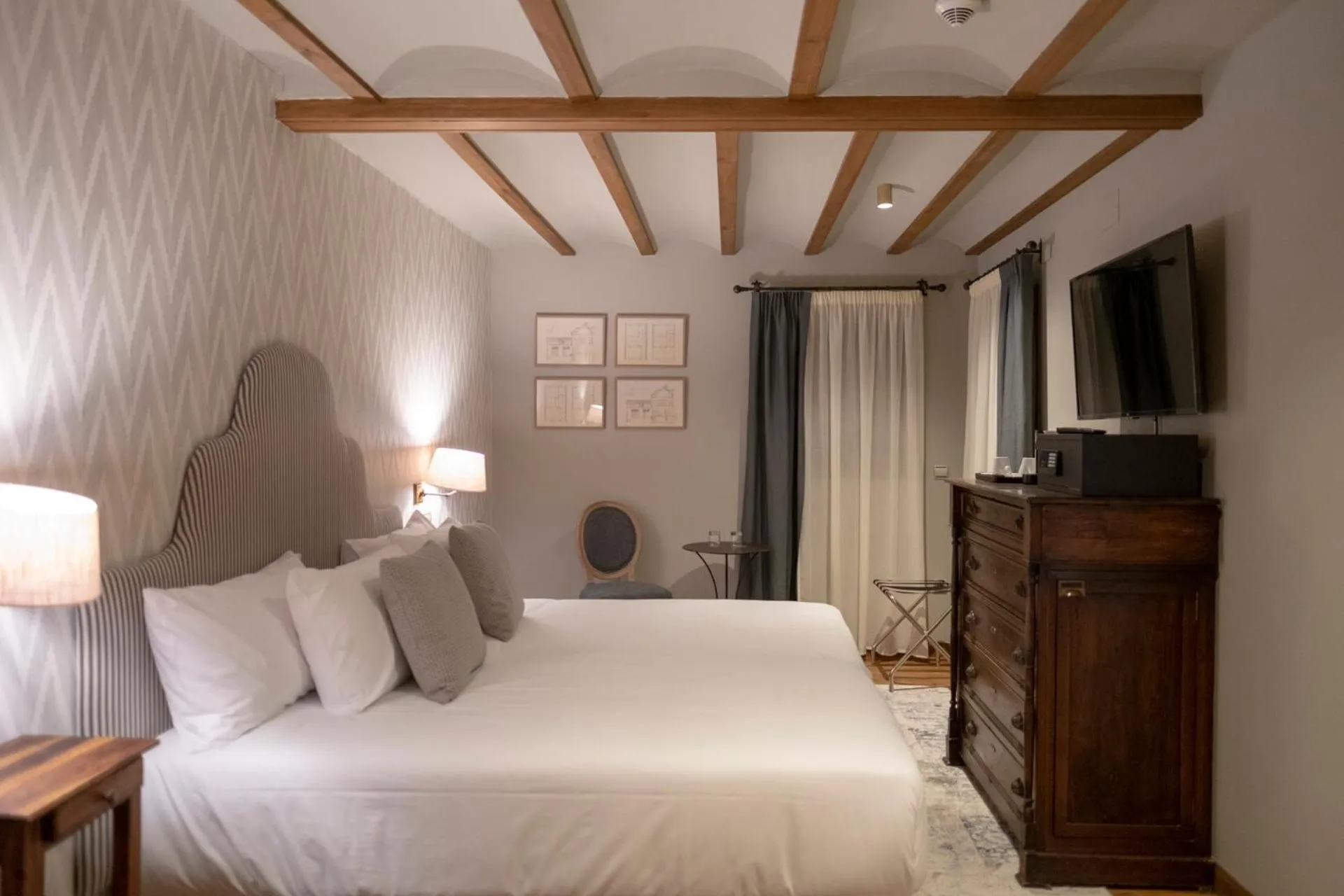 Bed in Hotel Cetina Palacio de los Salcedo