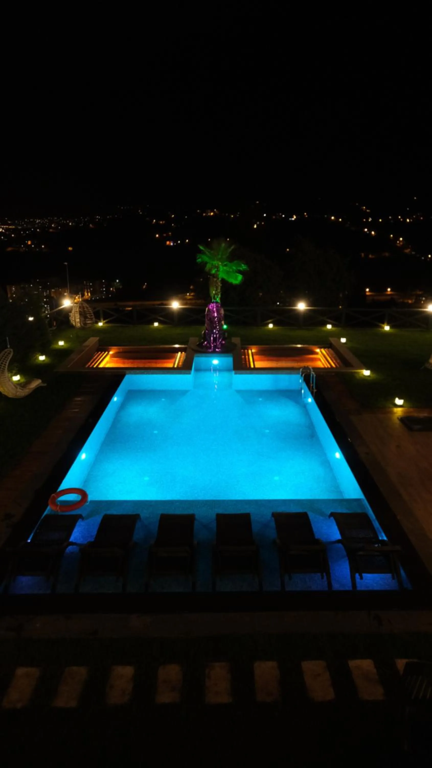 Night in Çathan Art Hotel