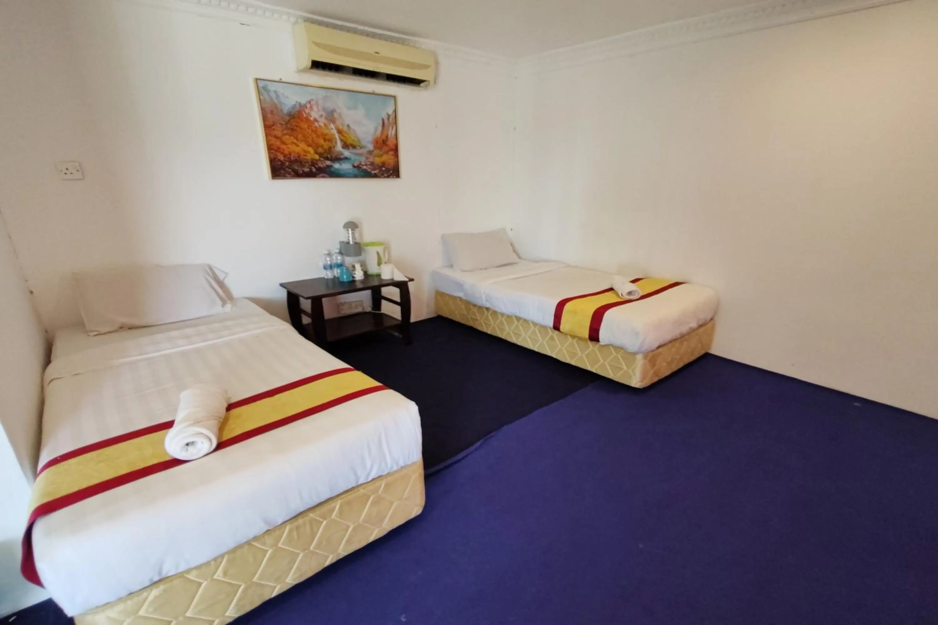 Bedroom, Bed in Green Town Hotels and Resorts