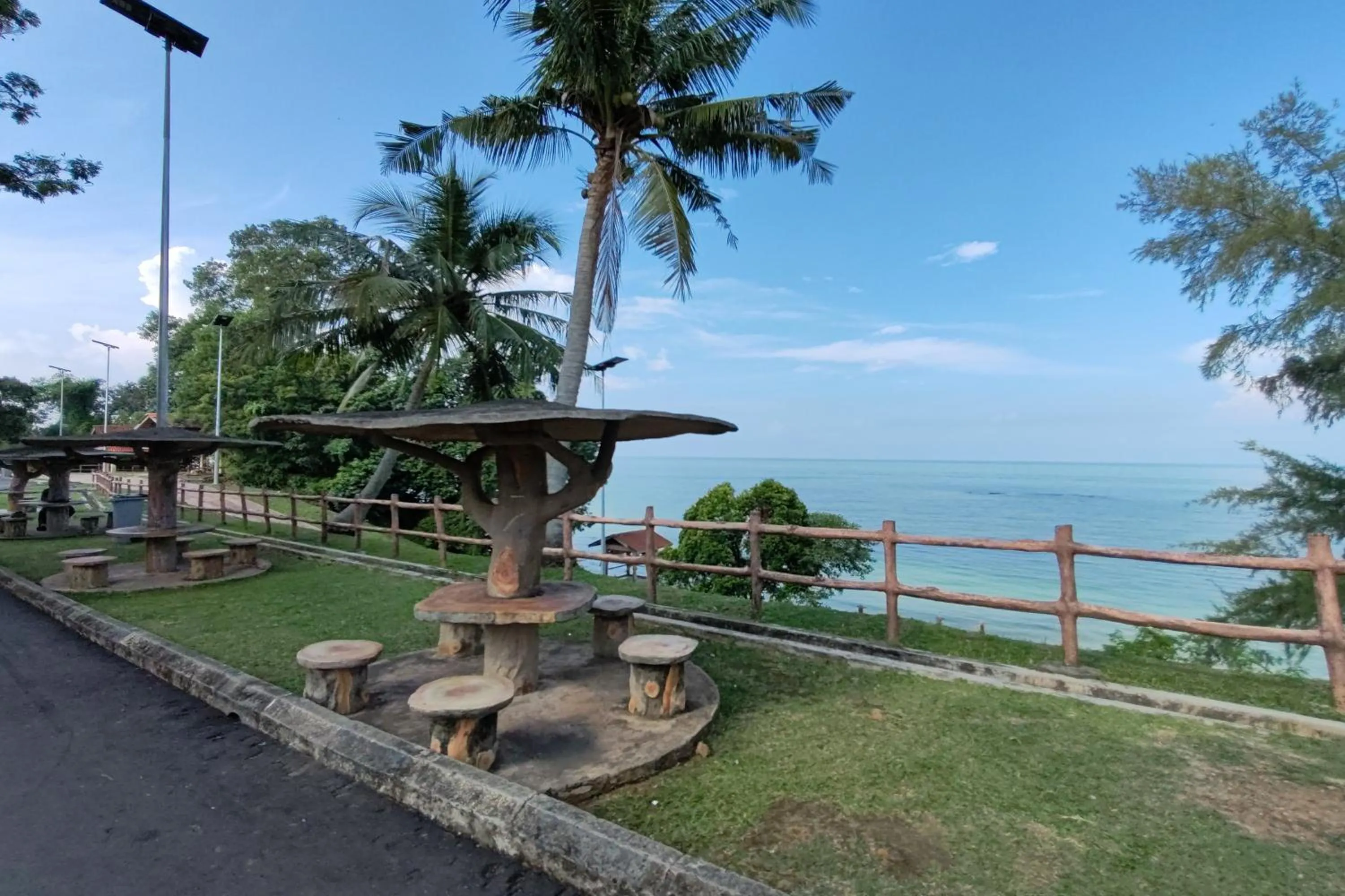 Beach in Green Town Hotels and Resorts