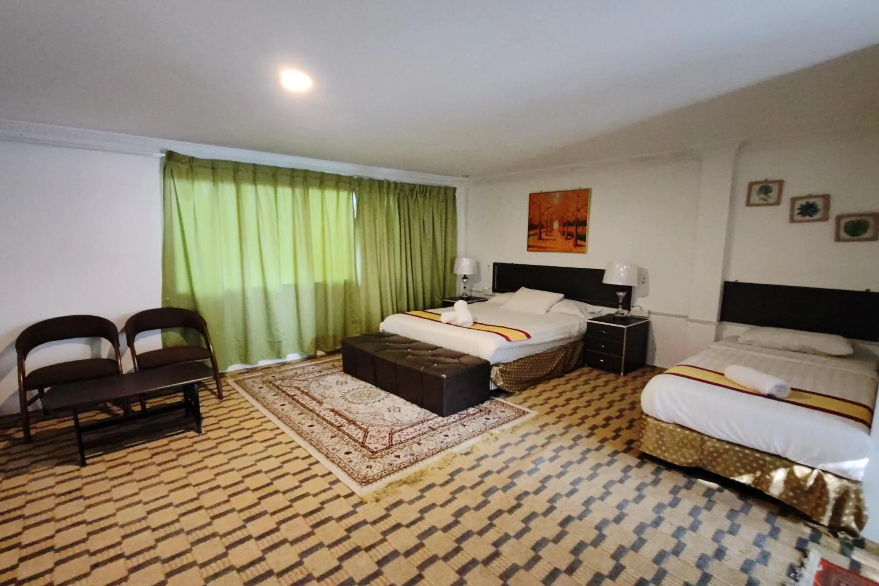 Photo of the whole room, Bed in Green Town Hotels and Resorts