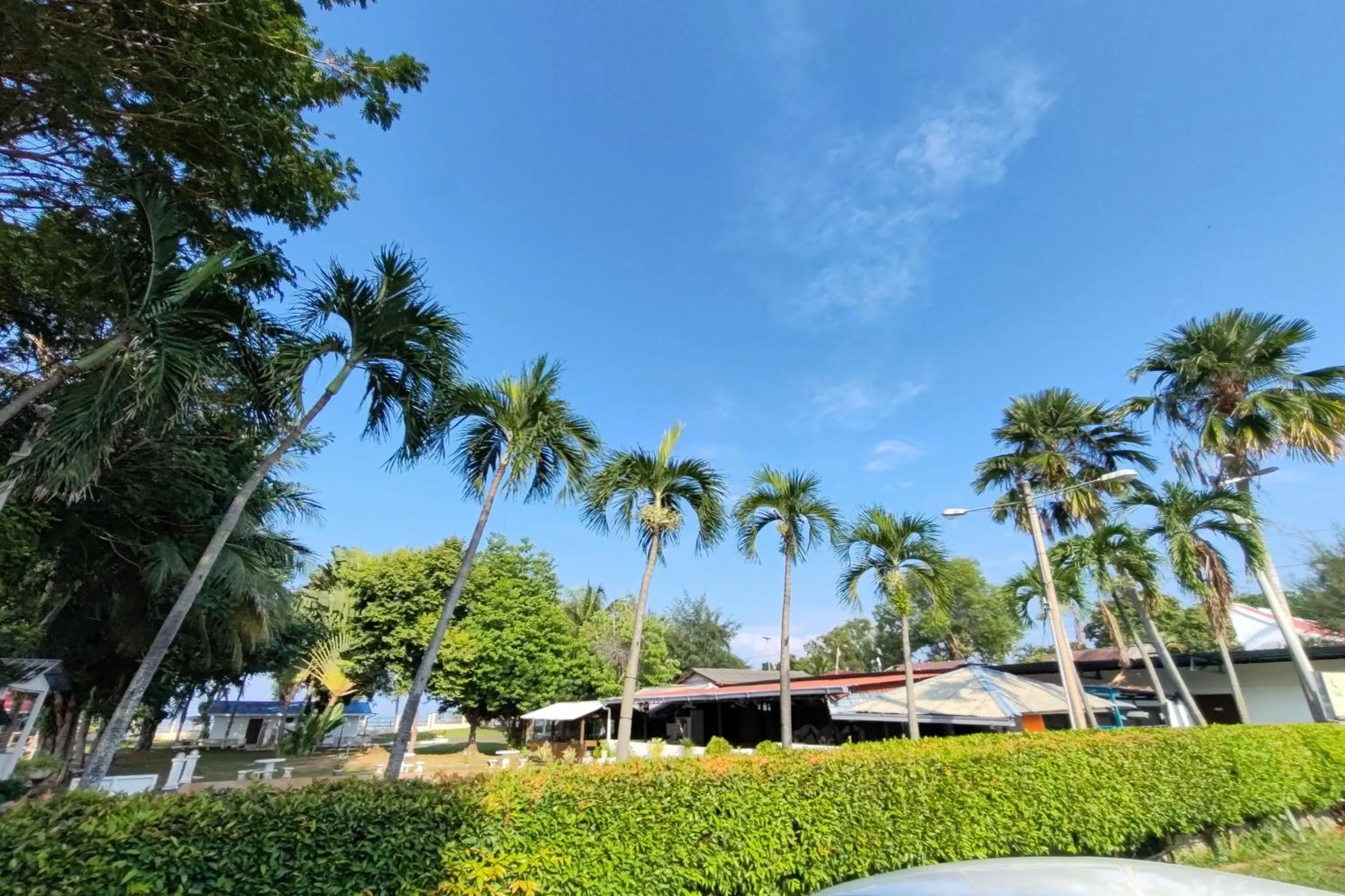 Parking in Green Town Hotels and Resorts