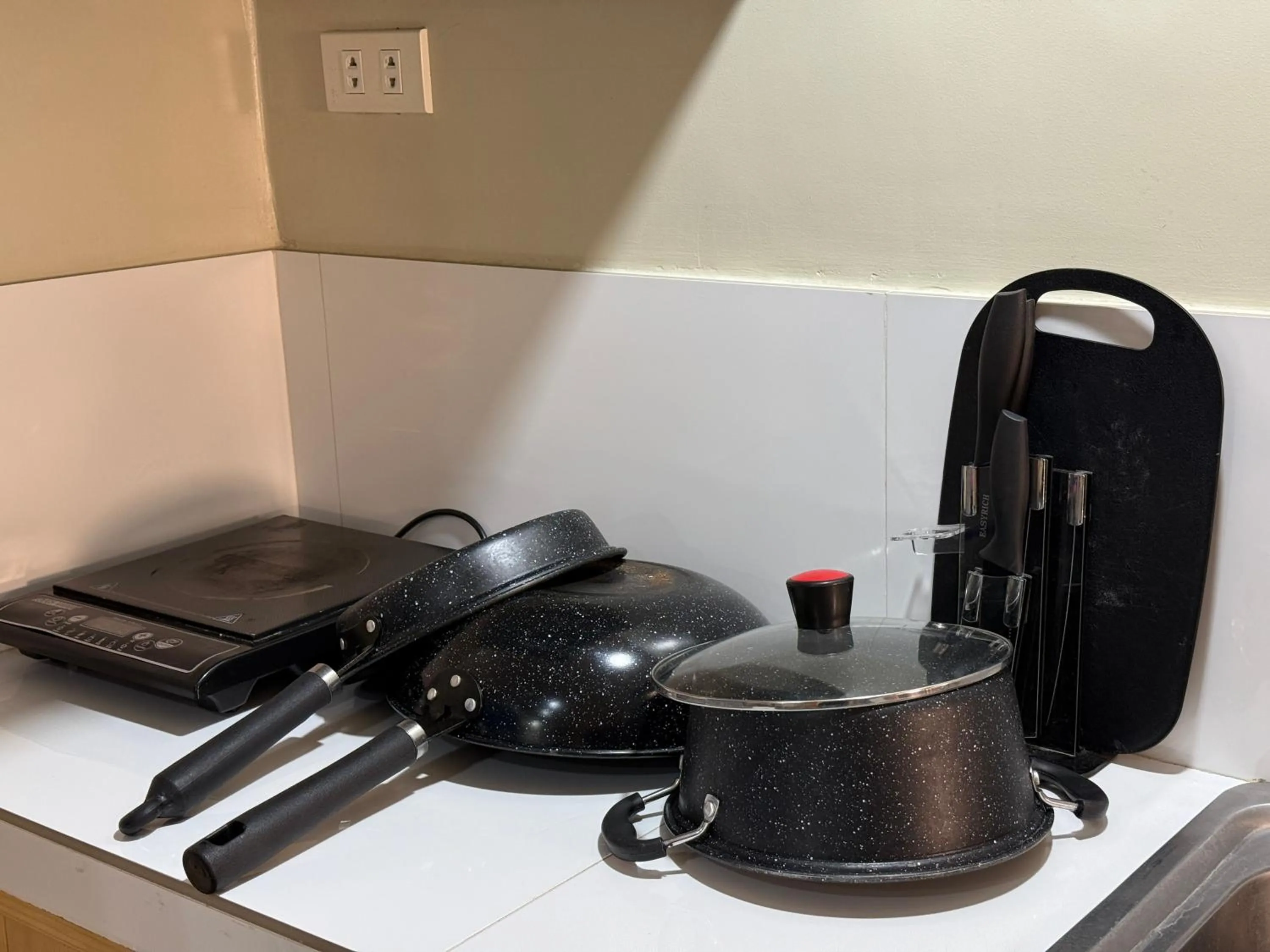 stove in Misty Hills