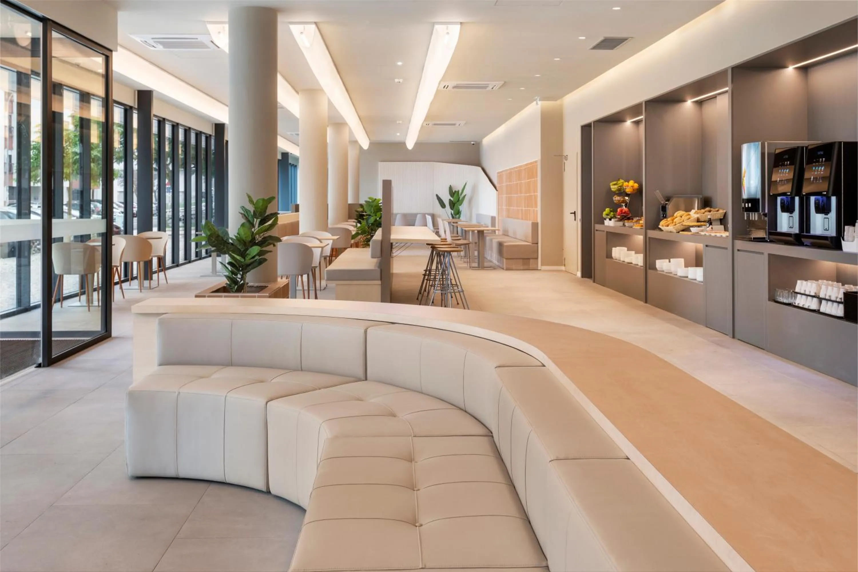 Buffet breakfast in B&B HOTEL Lisboa Oeiras