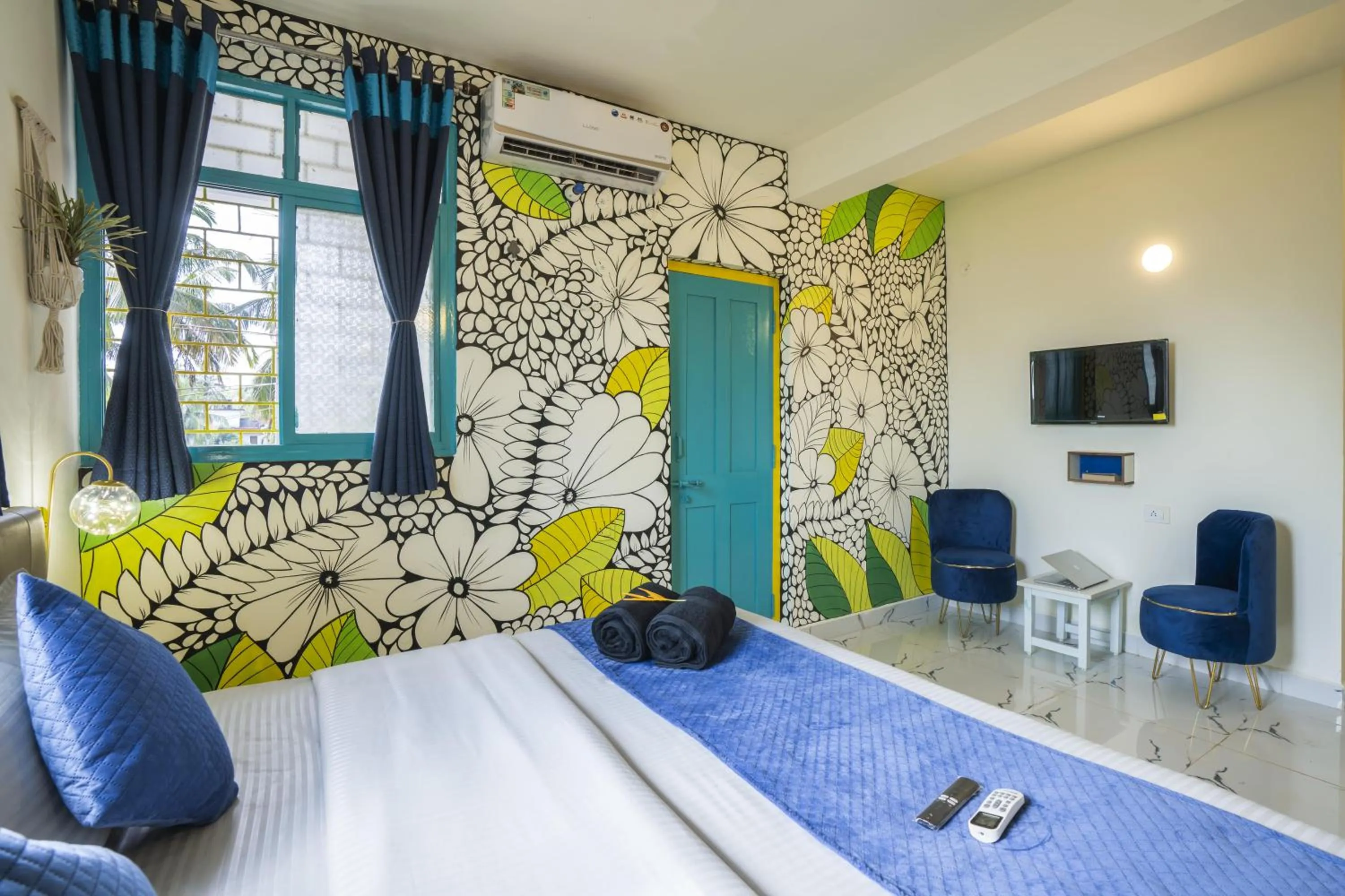 Bed in Shalom Backpackers Anjuna Goa