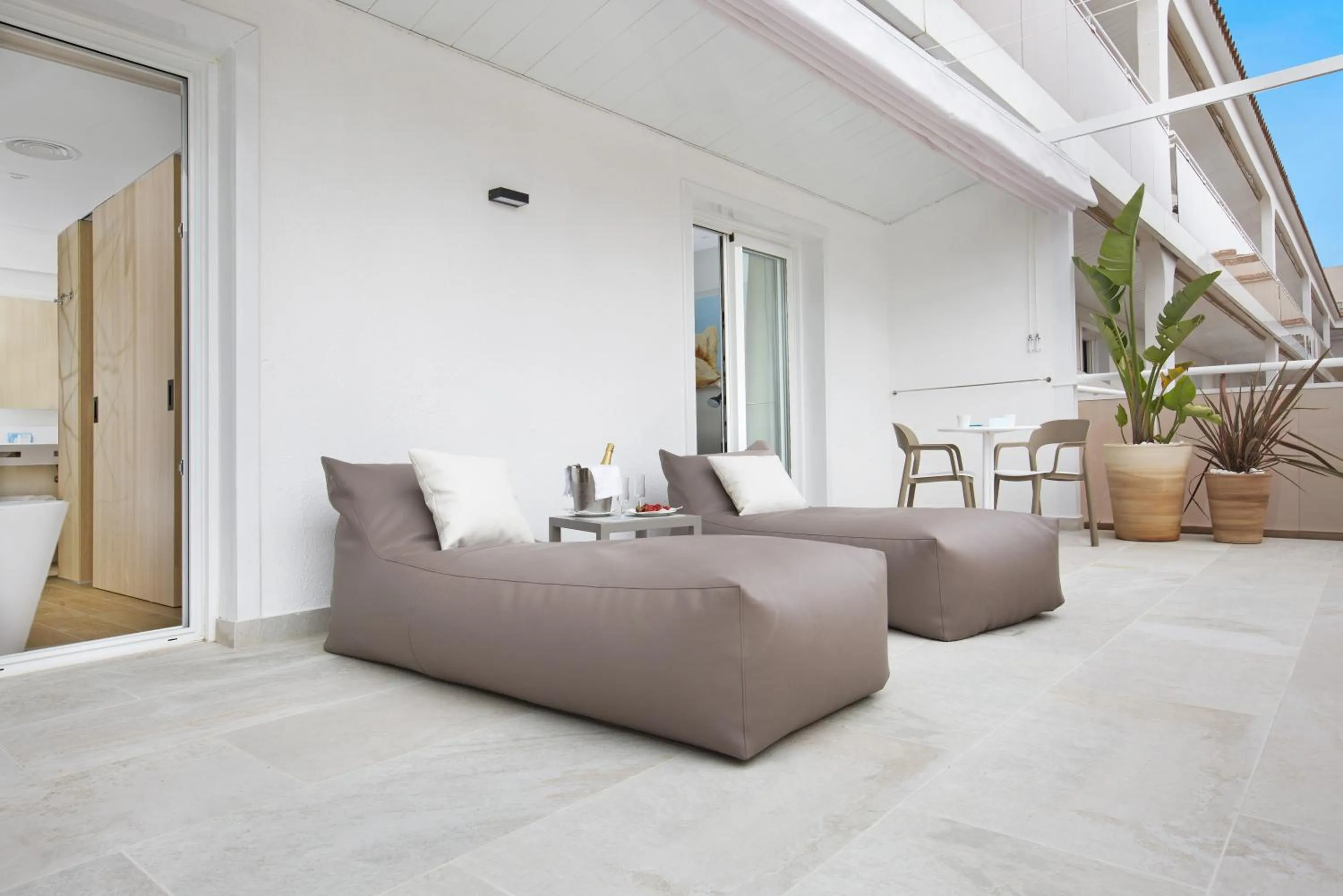 Balcony/Terrace in Sumus Hotel Monteplaya & SPA 4Sup - Adults Only