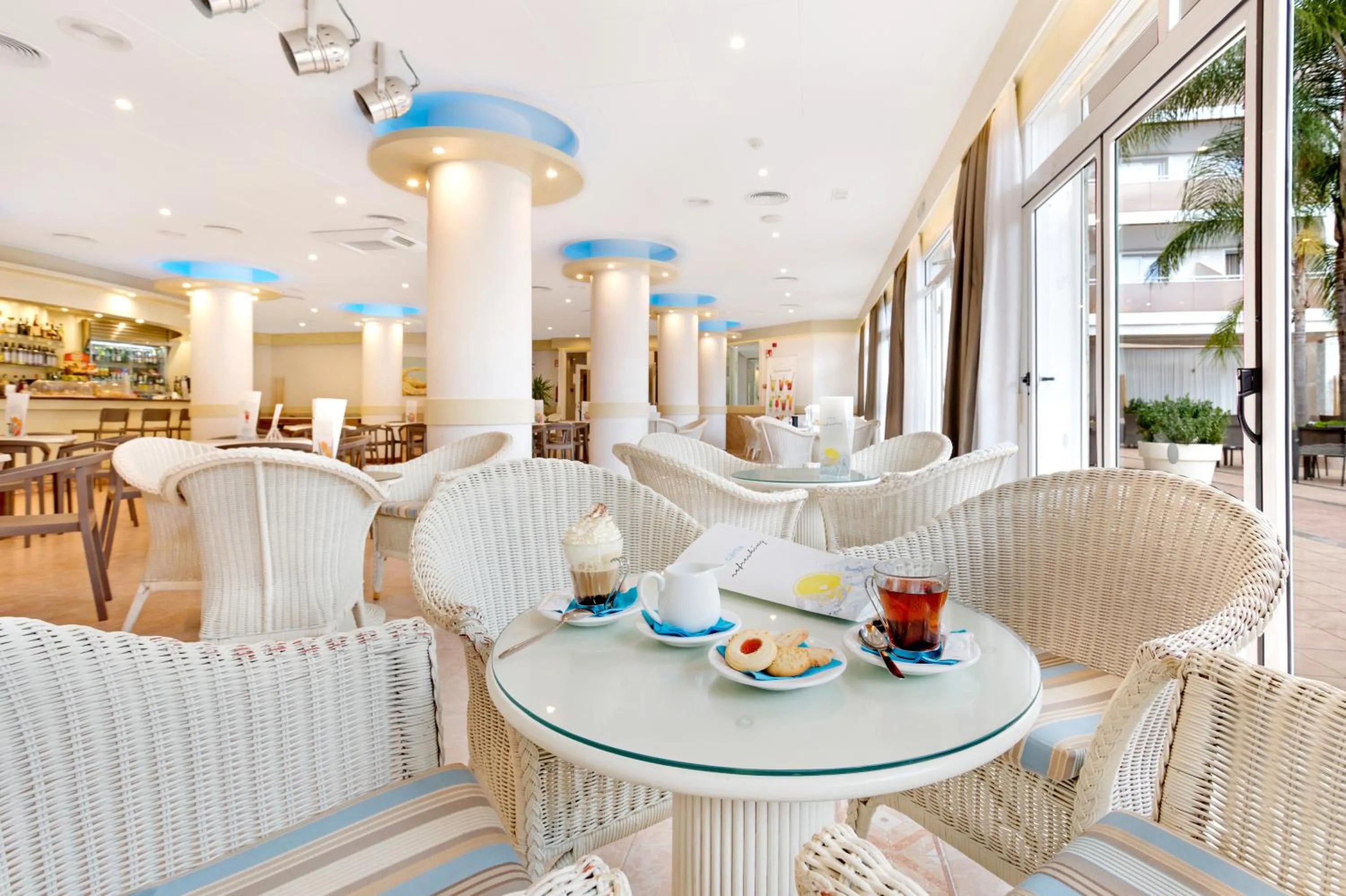 Restaurant/places to eat in Sumus Hotel Monteplaya & SPA 4Sup - Adults Only