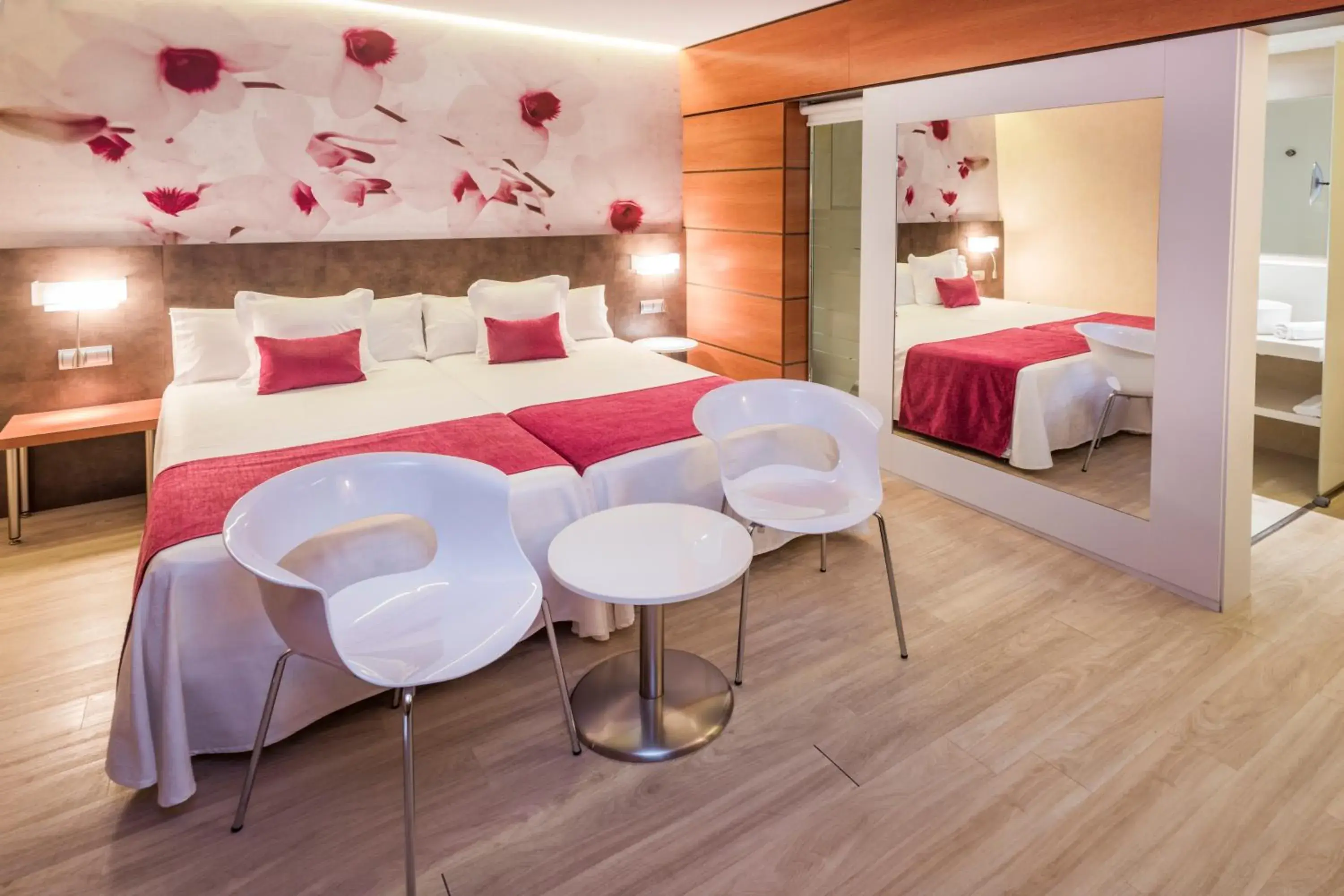 Superior Double Room with Pool View - single occupancy in Sumus Hotel Monteplaya & SPA 4Sup - Adults Only Superior Double Room with Pool View - single occupancy in Sumus Hotel Monteplaya & SPA 4Sup - Adults Only