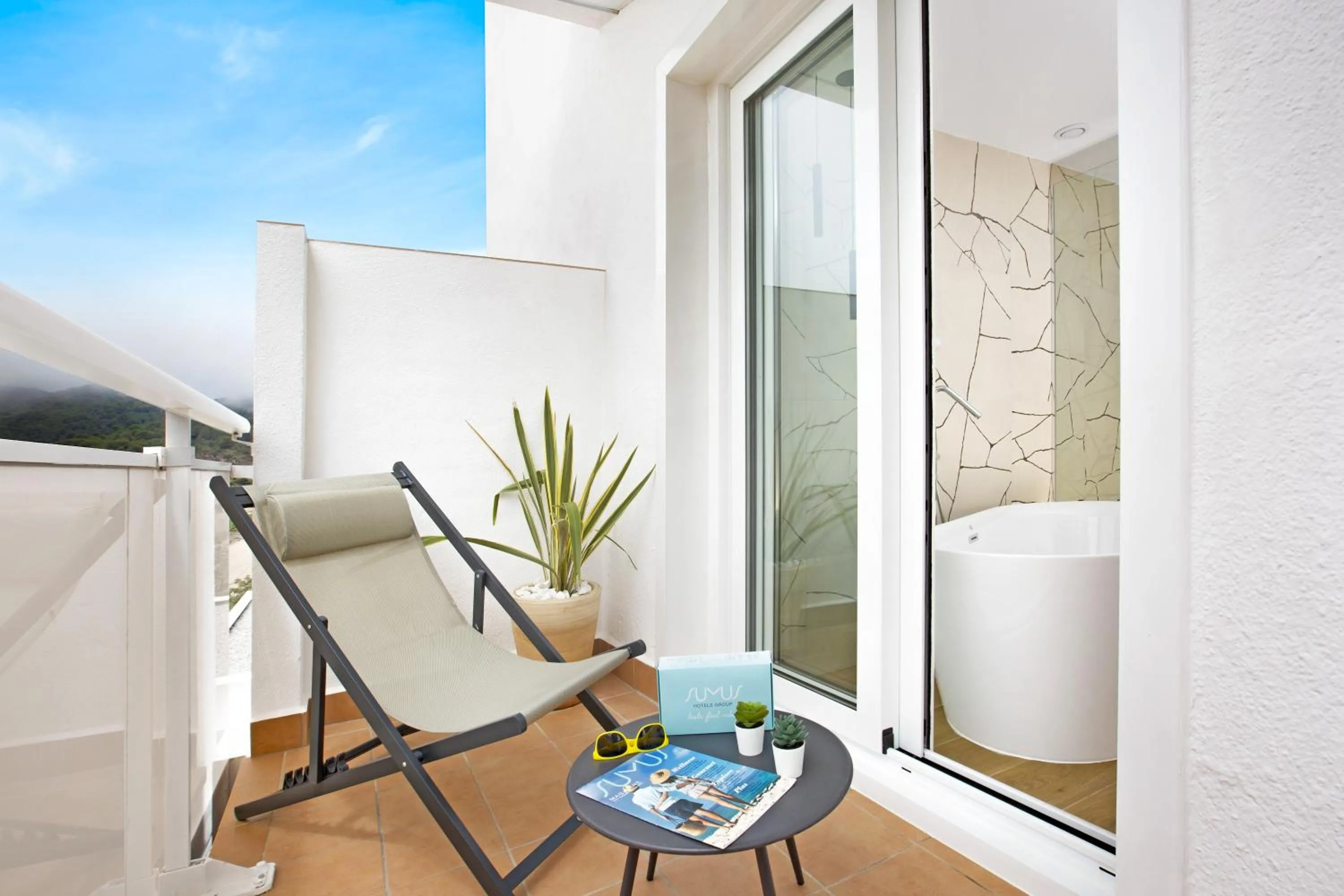 Balcony/Terrace in Sumus Hotel Monteplaya & SPA 4Sup - Adults Only