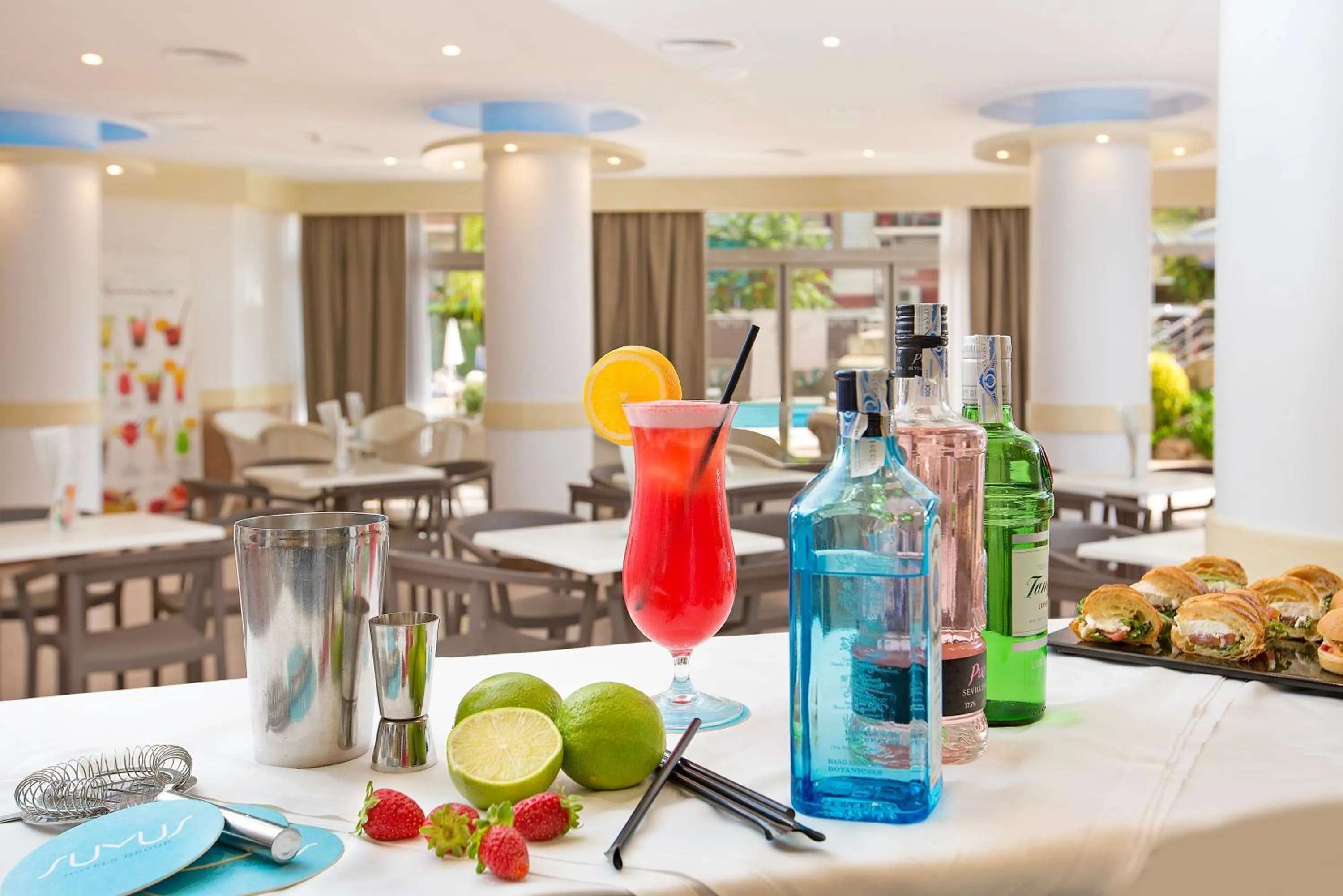 Restaurant/places to eat in Sumus Hotel Monteplaya & SPA 4Sup - Adults Only