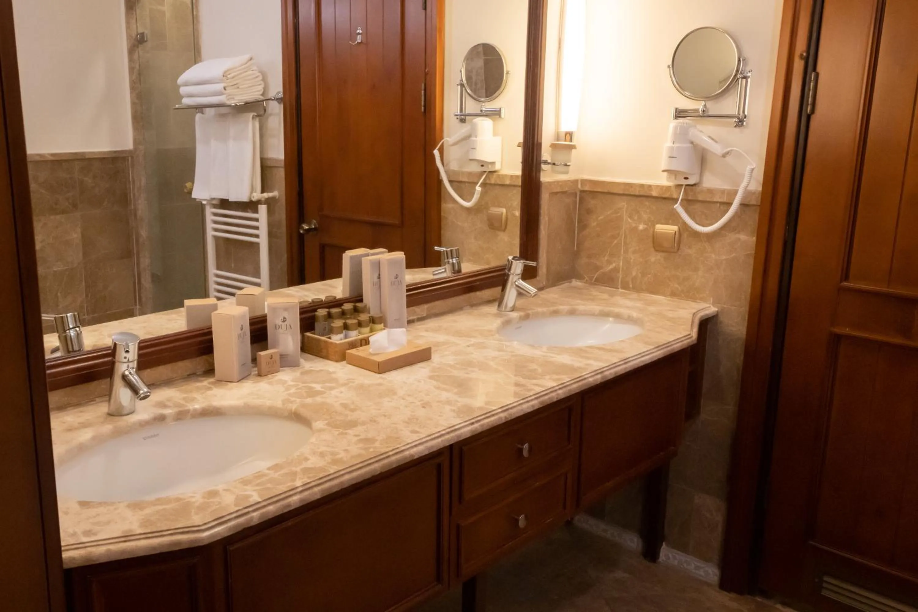 Toilet in Duja Chalet Ski Center