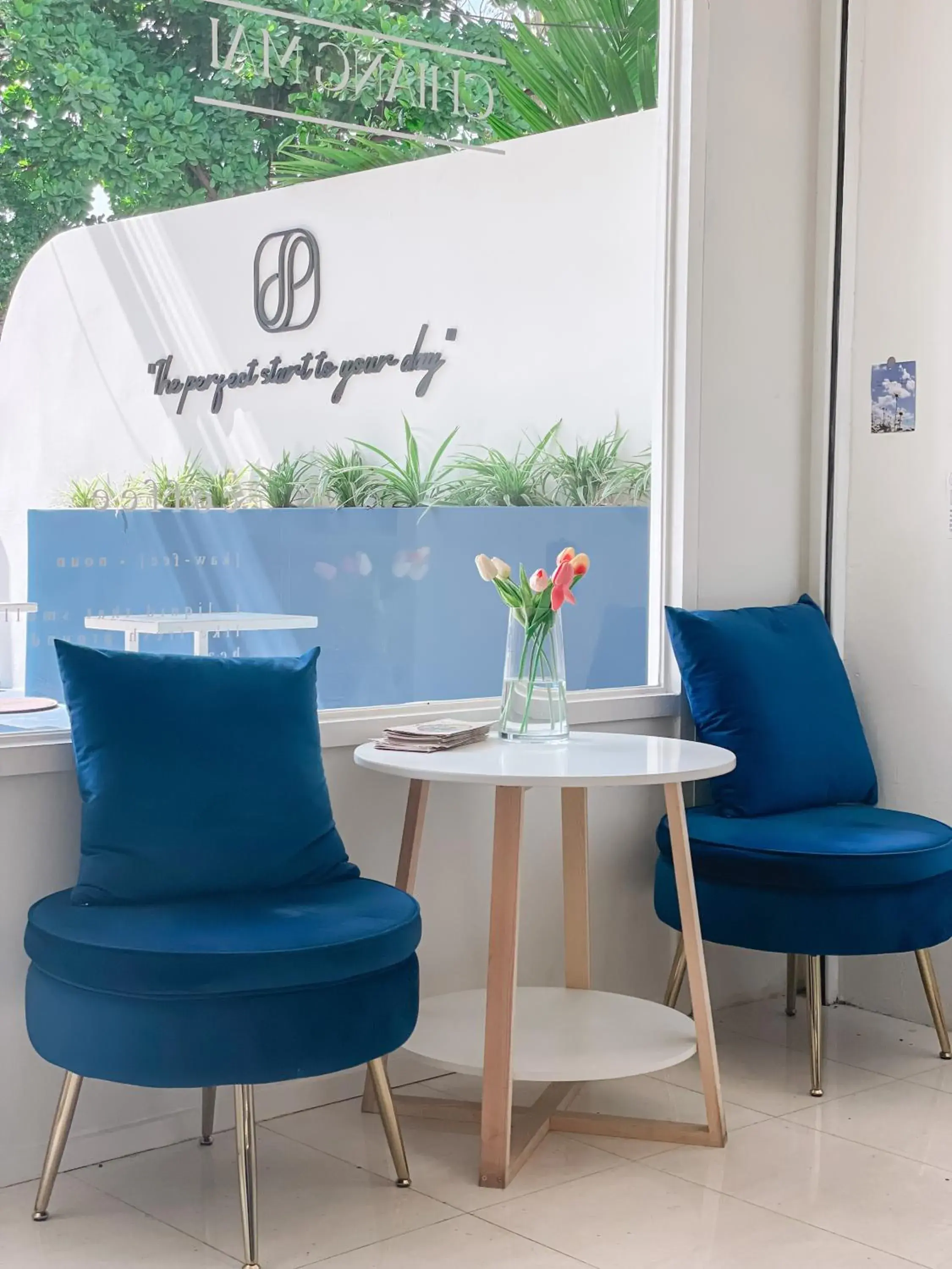 Restaurant/places to eat in Shapel Hostel and Cafe Restaurant/places to eat in Shapel Hostel and Cafe