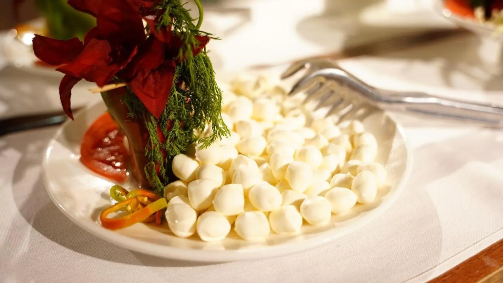 Food and drinks in El Emin İstanbul Hotel