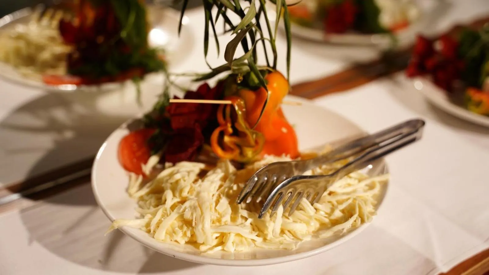 Food and drinks in El Emin İstanbul Hotel