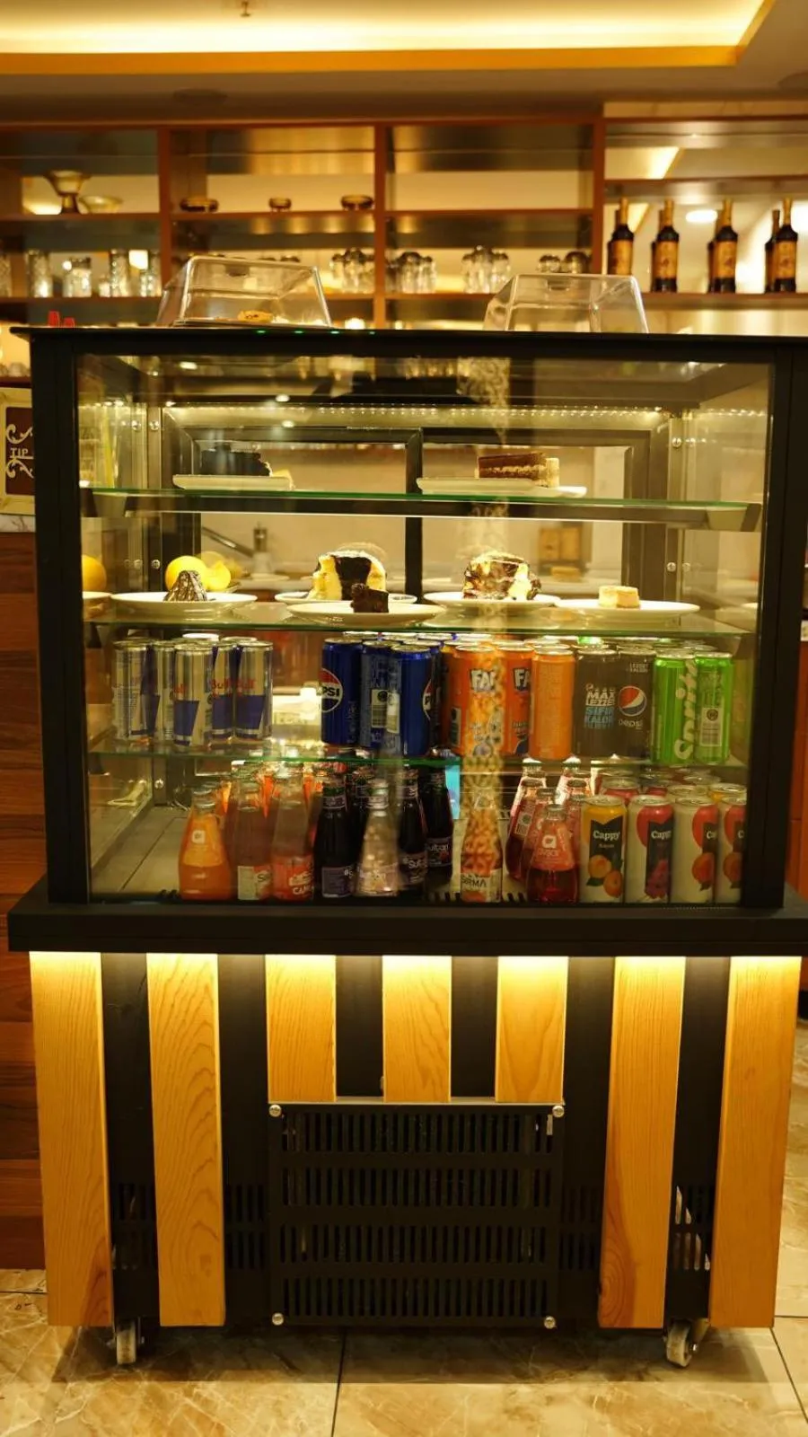 Food and drinks in El Emin İstanbul Hotel