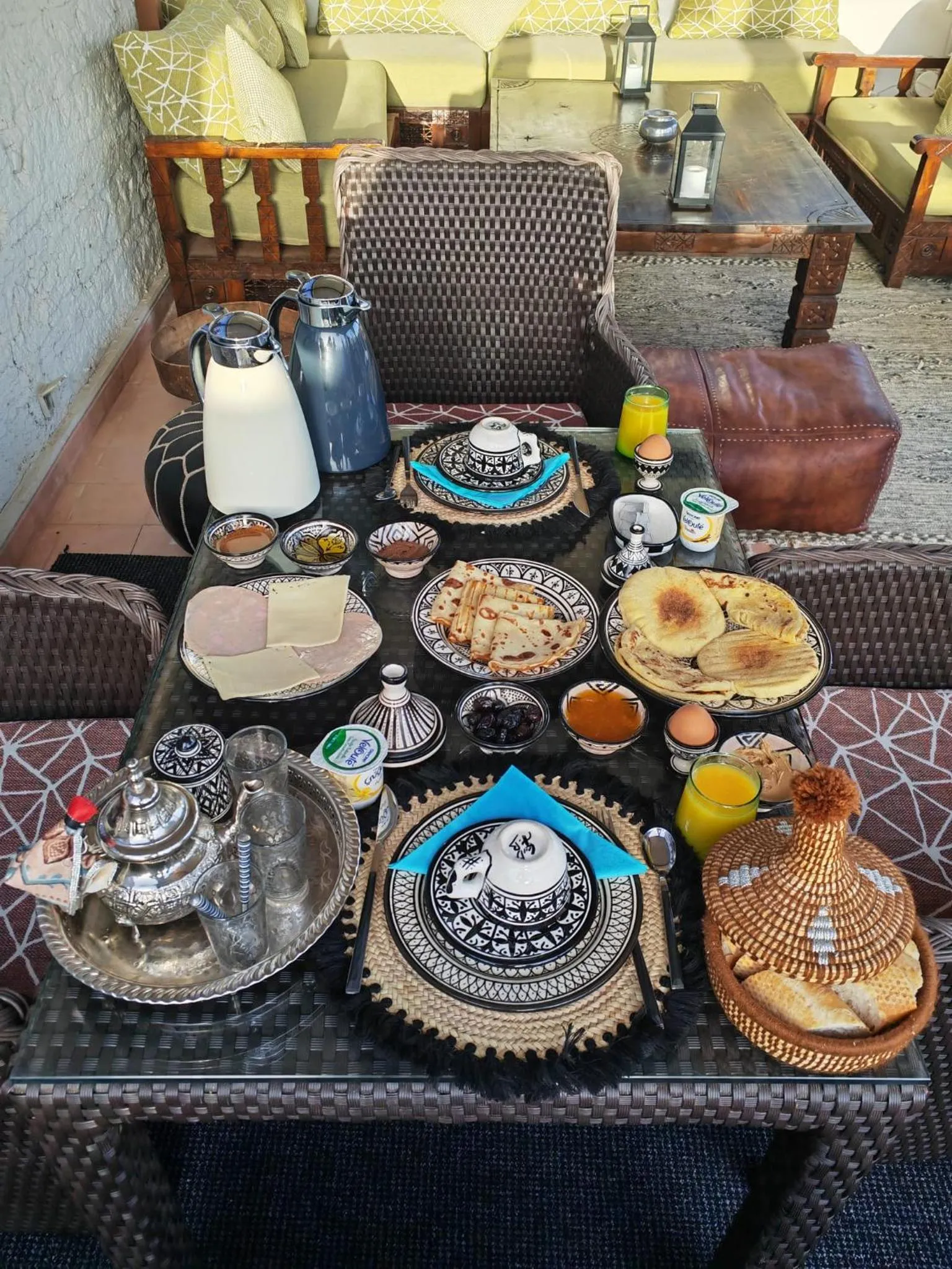 Food and drinks in Riad Villa Berna under Swiss Management