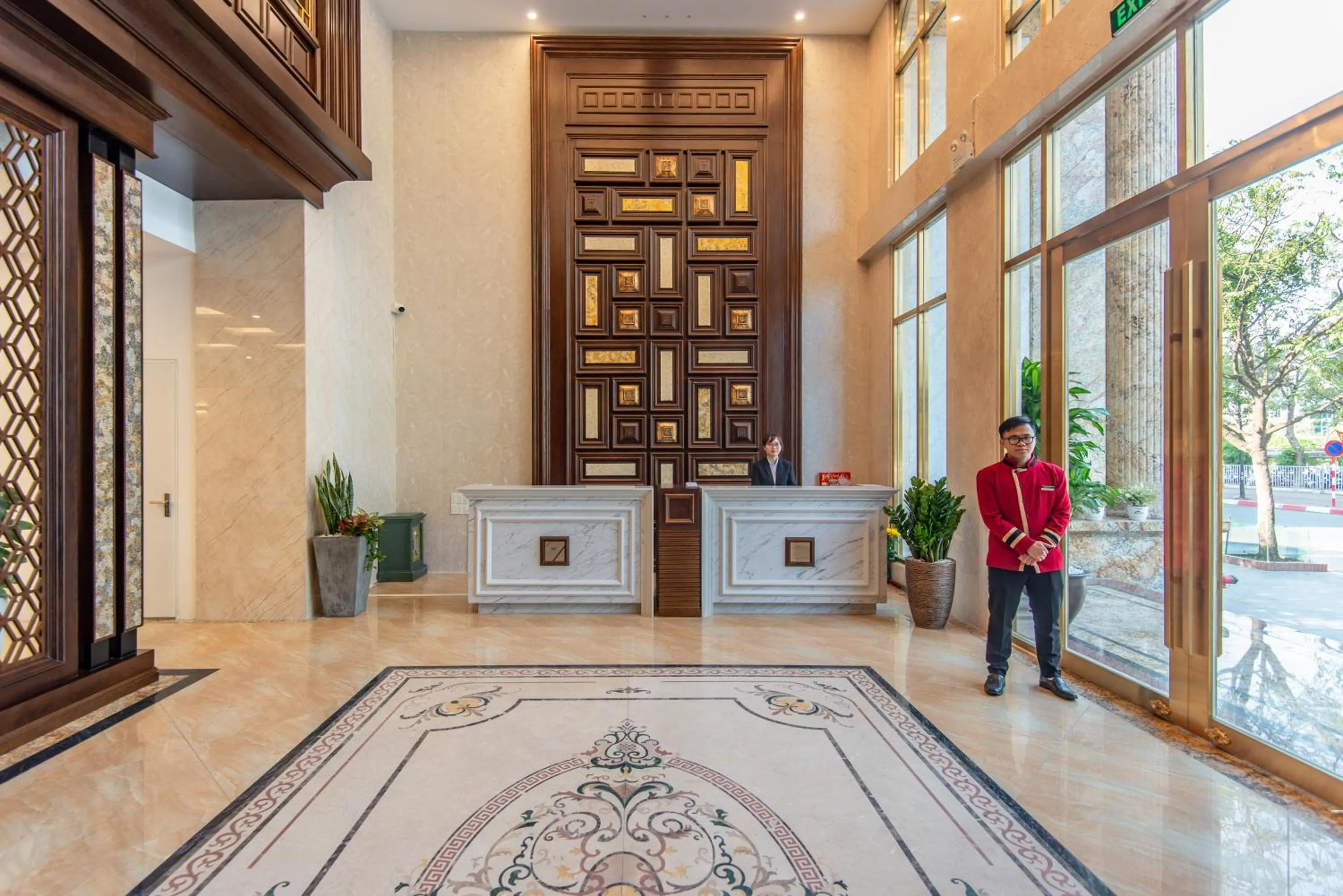 Facade/entrance in Reyna Luxury Hotel
