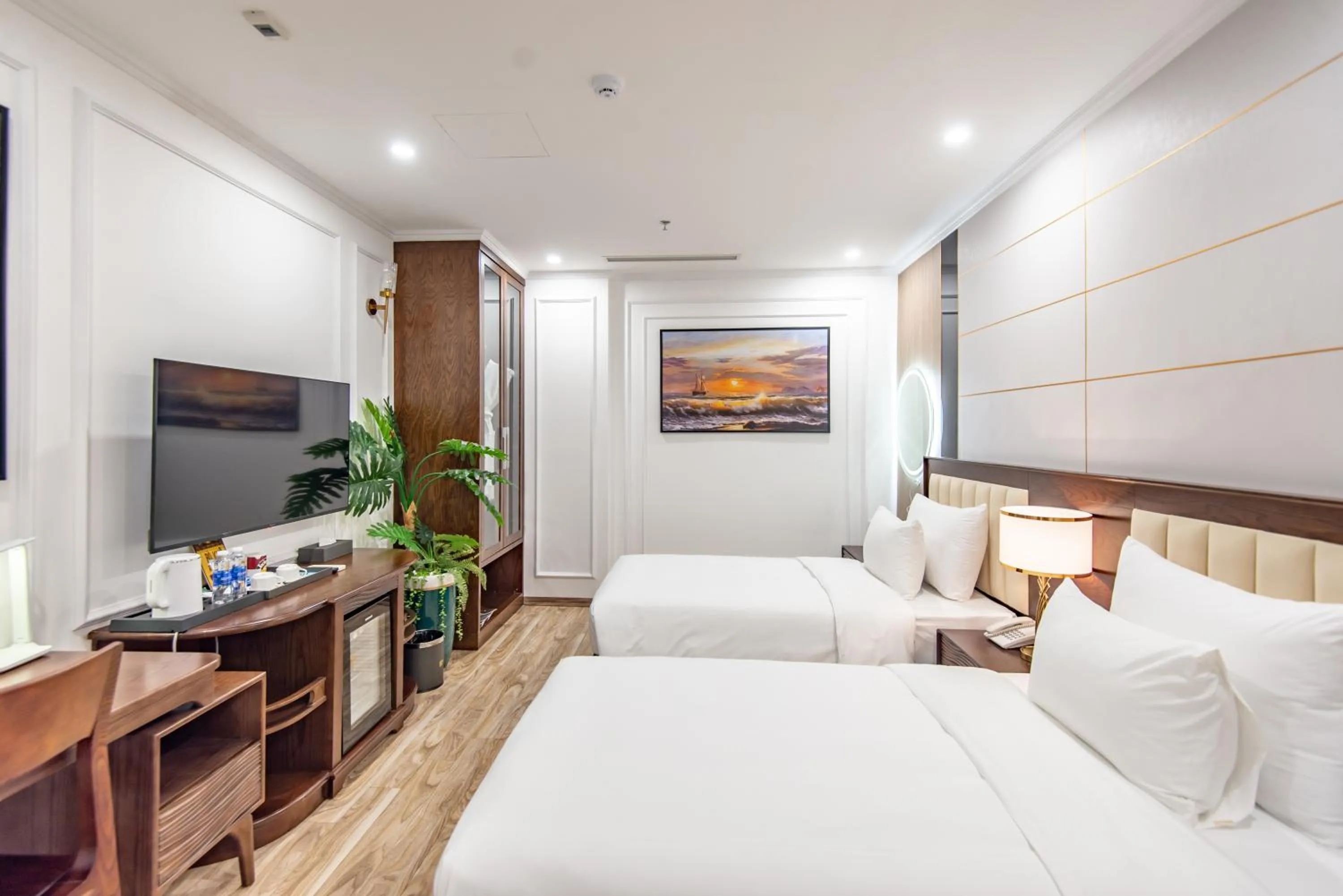 Bedroom, Bed in Reyna Luxury Hotel