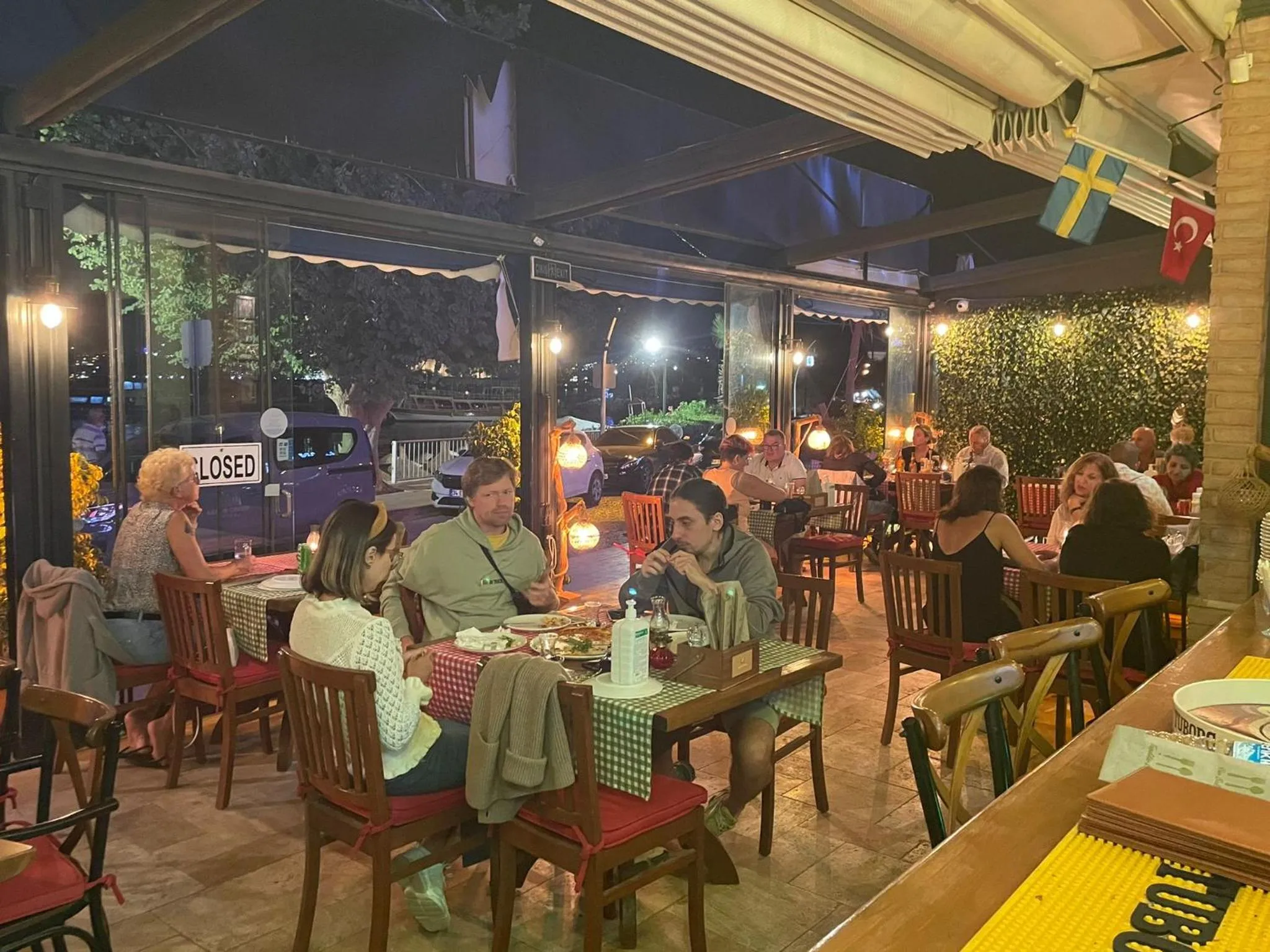 Property building in Queen Victoria Suit Apart OTEL