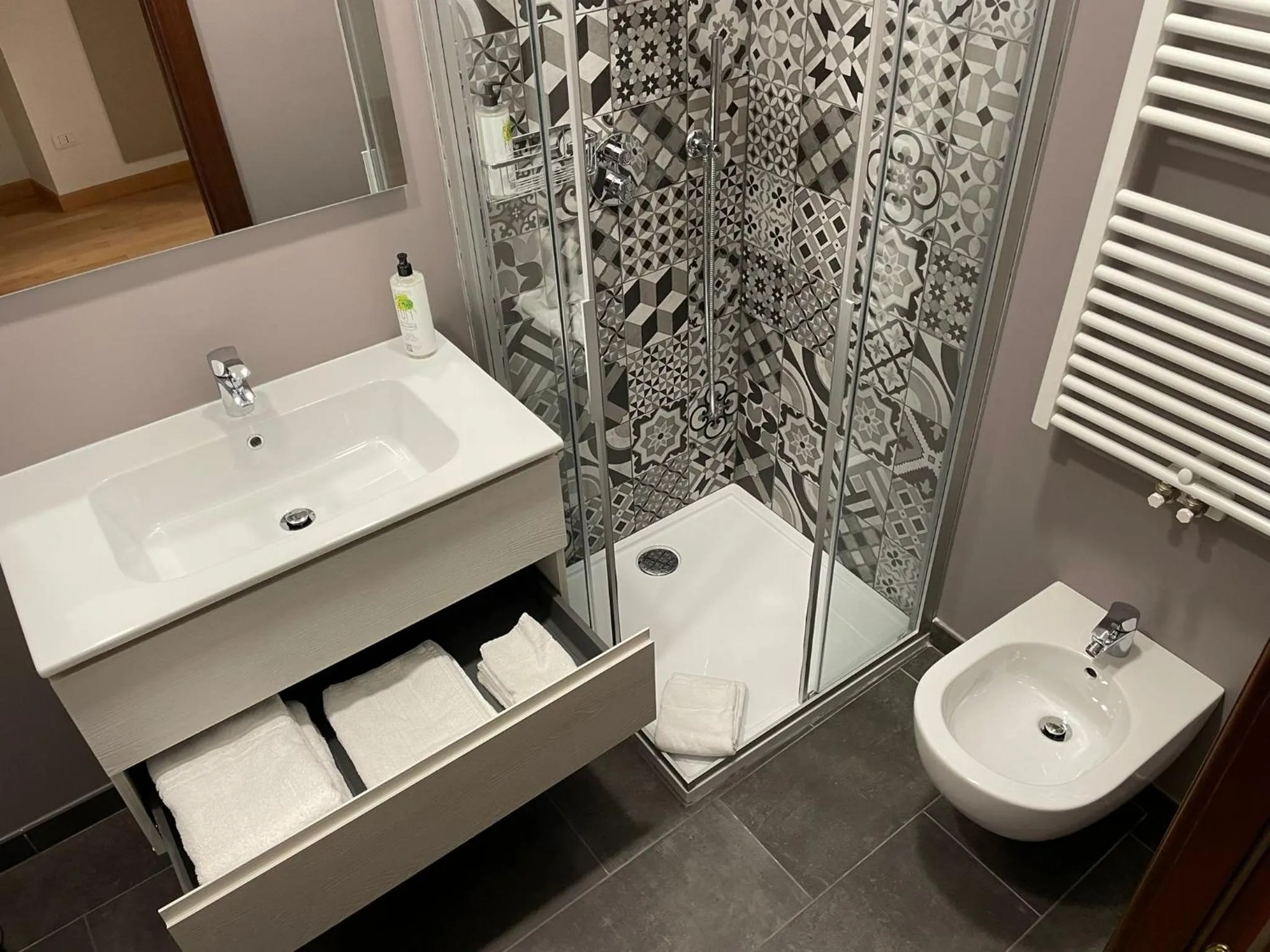 Shower in House of Bruno - Only self check-in