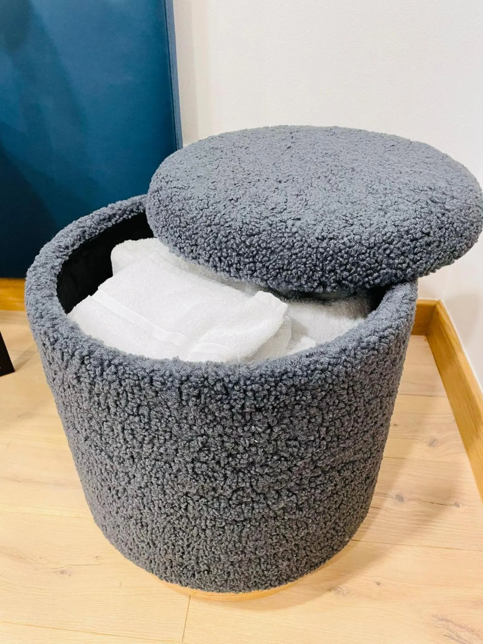 towels in House of Bruno - Only self check-in